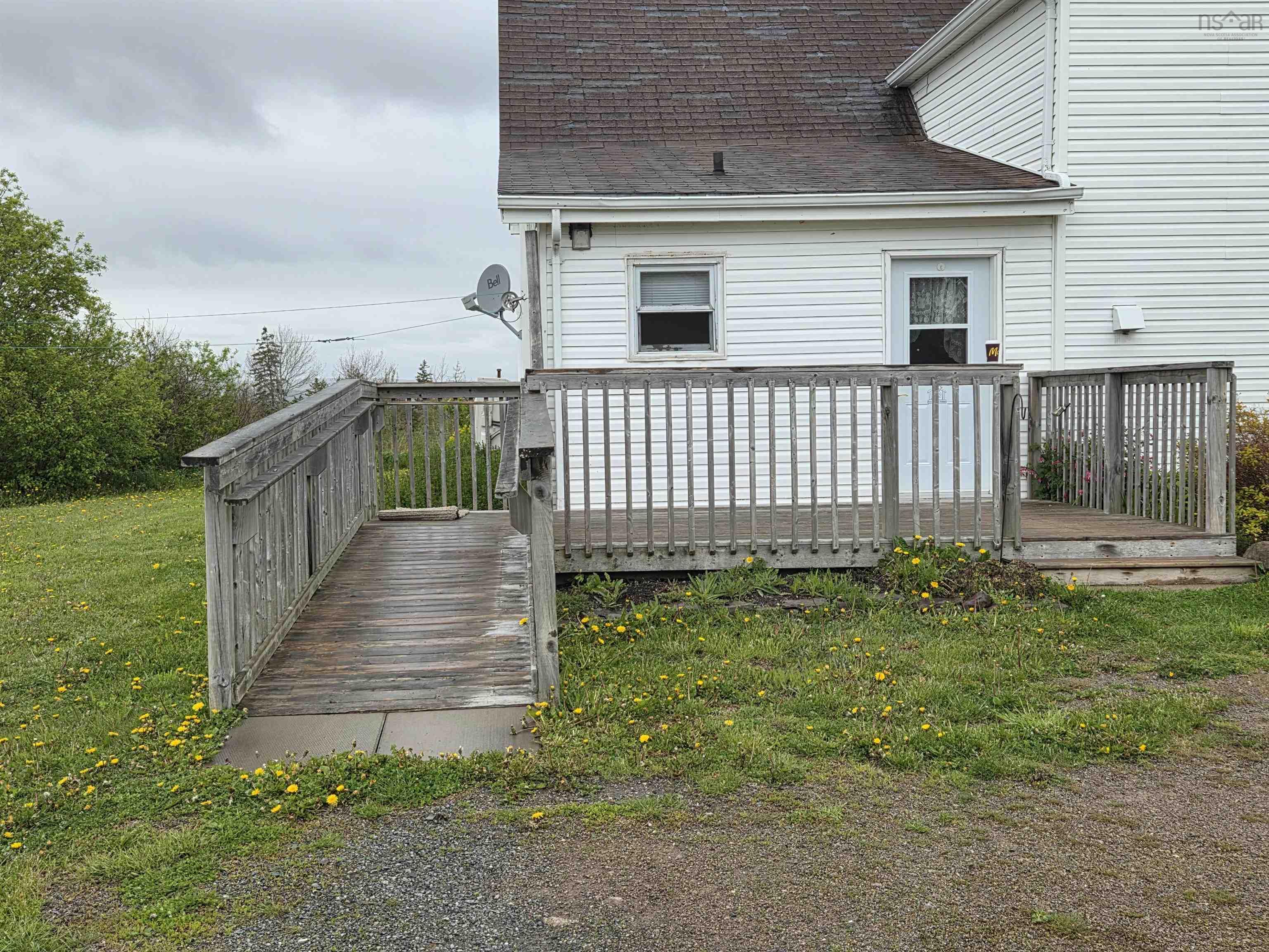 $399,000.00: 4105 Highway 316 Highway, St Andrew