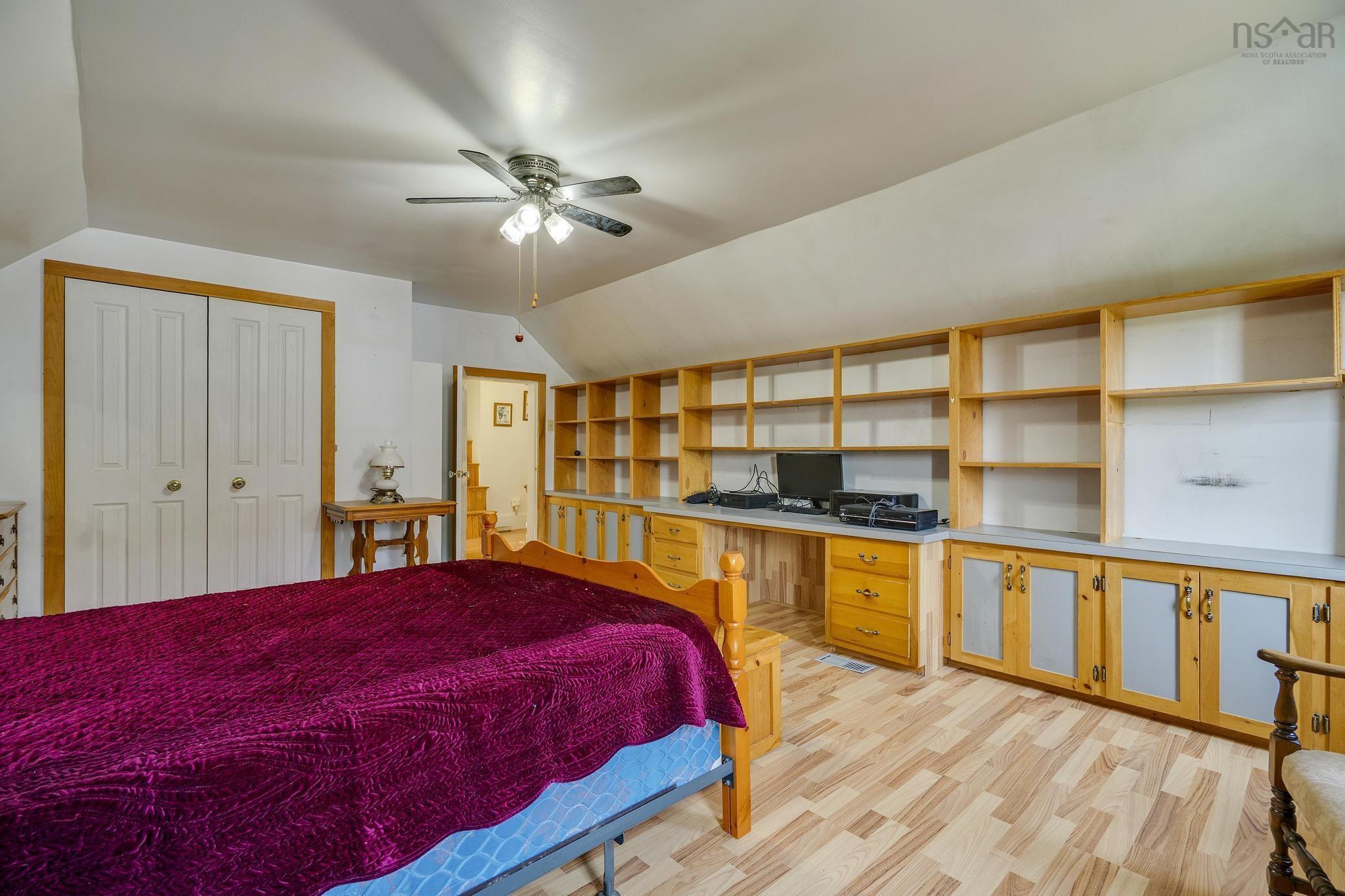 $449,900.00: 5454 Granville Road, Granville Ferry