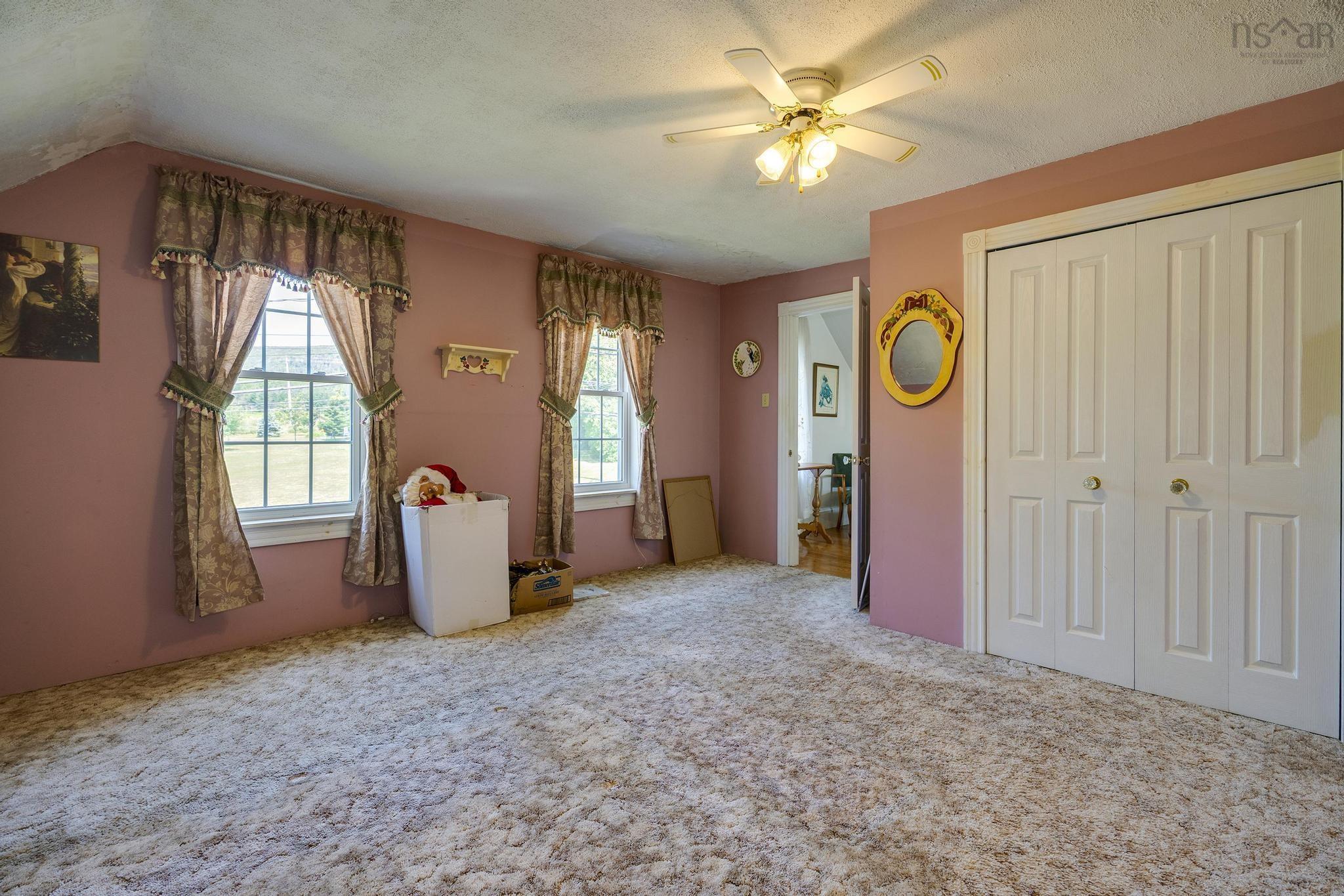 $495,000.00: 5454 Granville Road, Granville Ferry