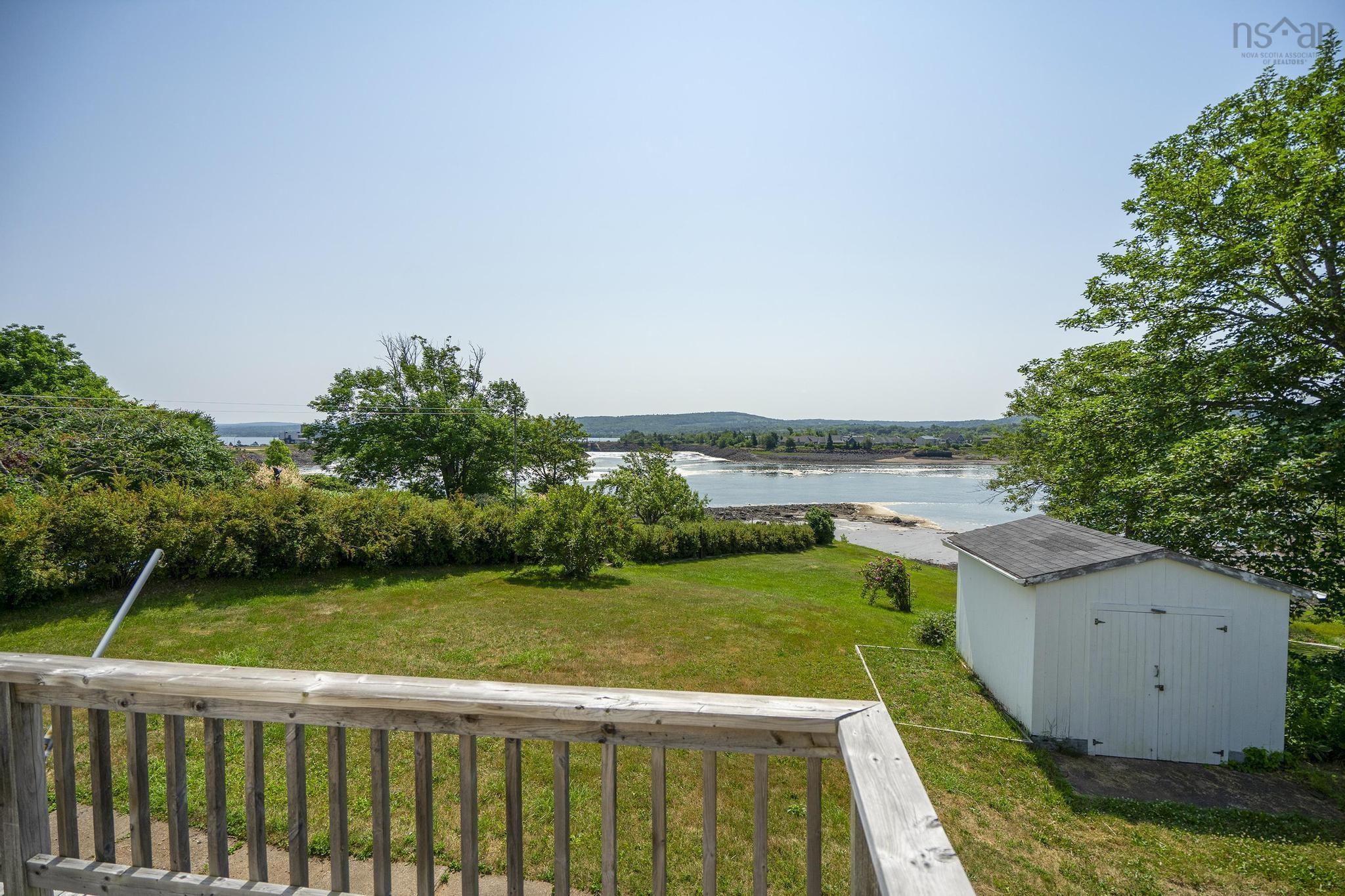 $449,900.00: 5454 Granville Road, Granville Ferry