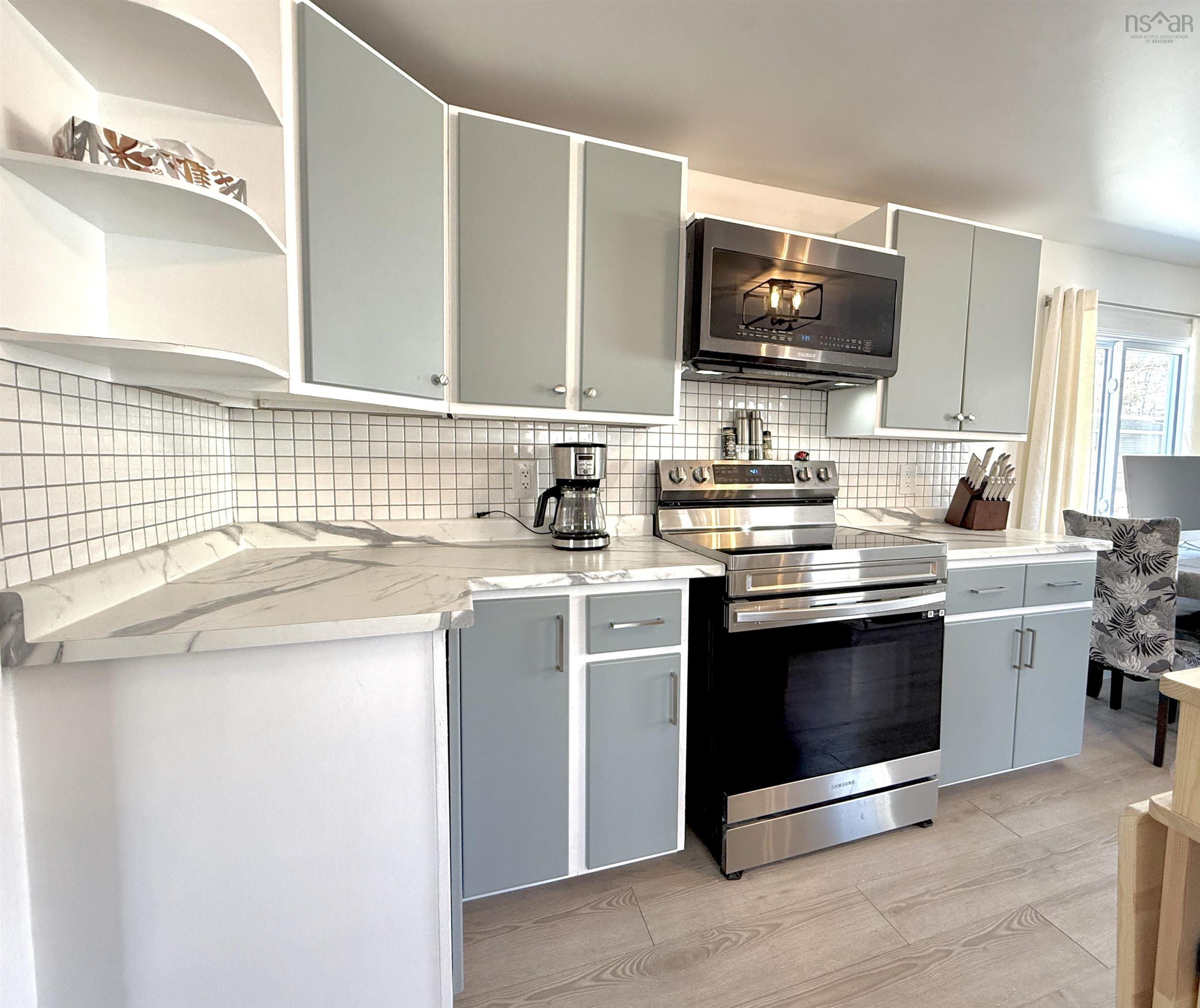 $249,900.00: 11 SNOW WHITE Drive, Lake Echo