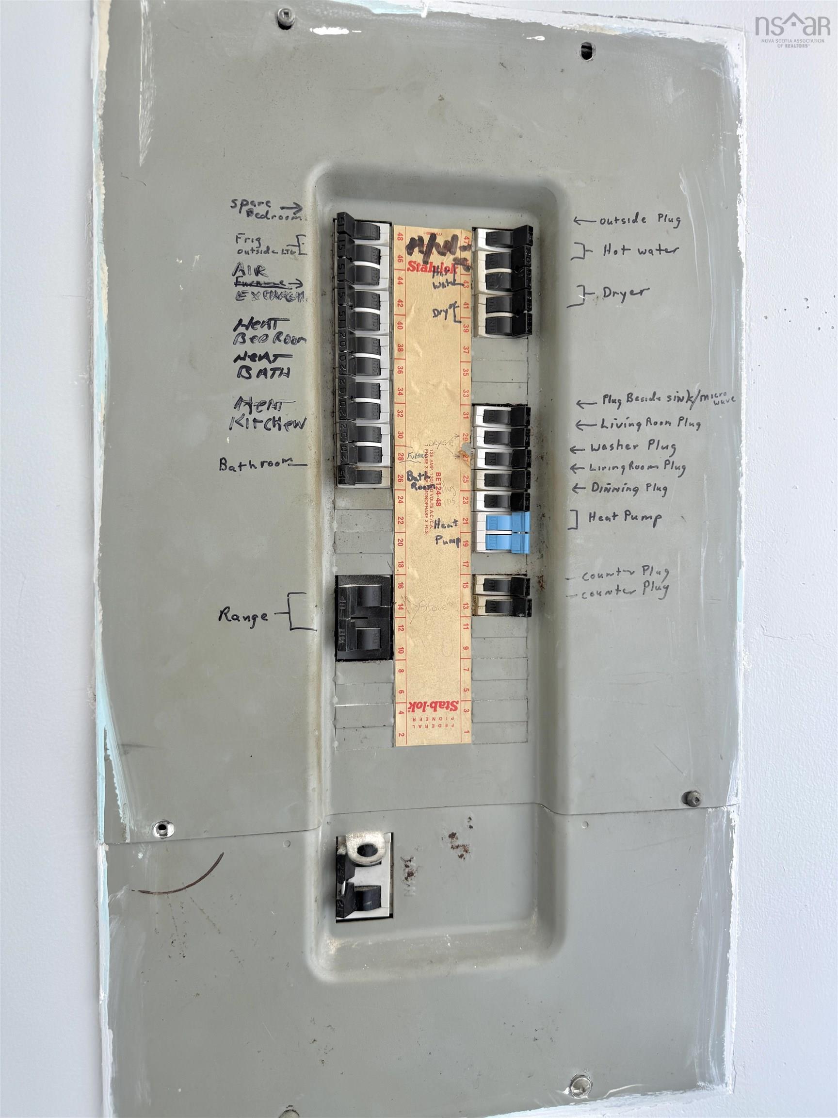 $249,900.00: 11 SNOW WHITE Drive, Lake Echo