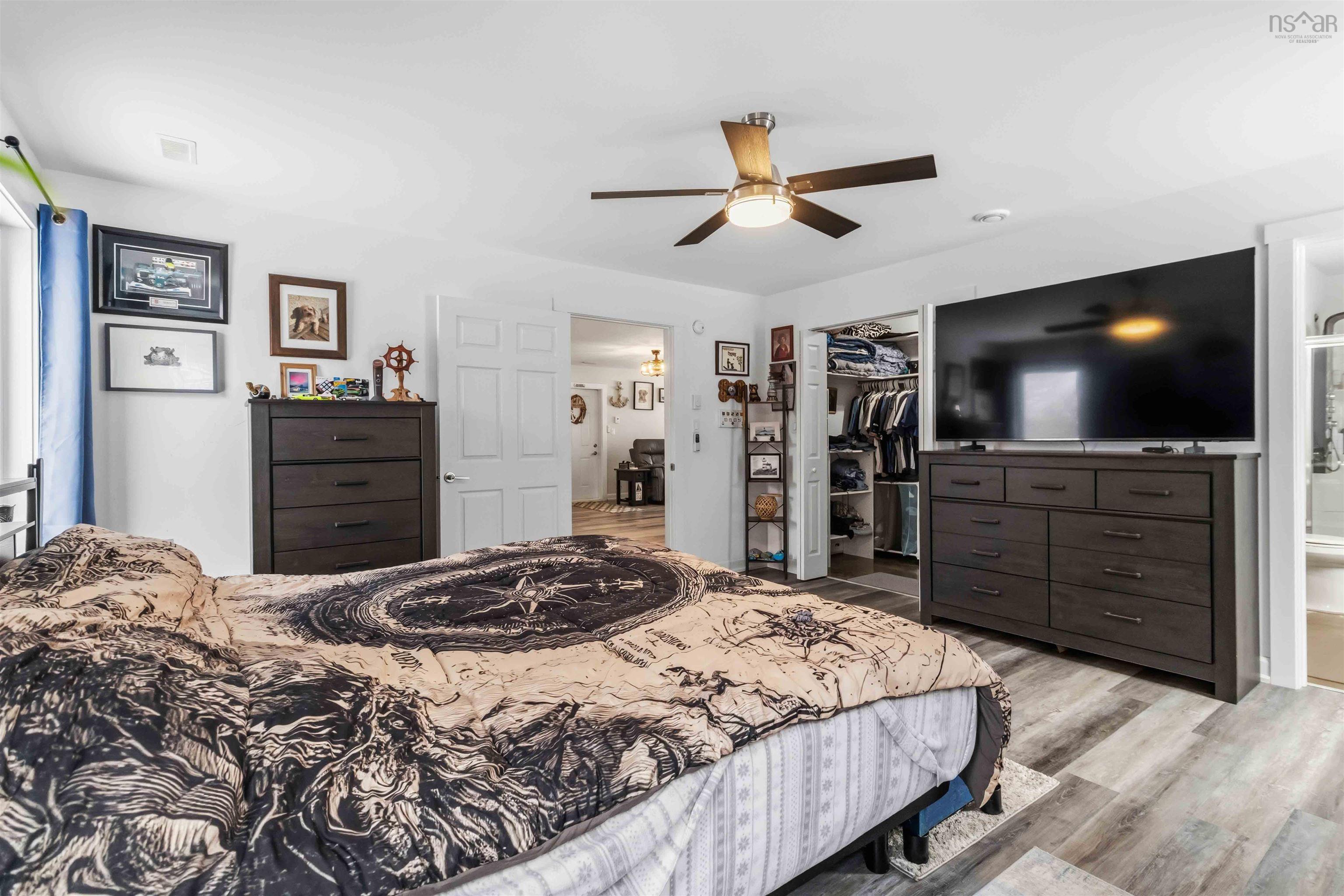 $529,900.00: 22 Hillside Drive, Bridgewater