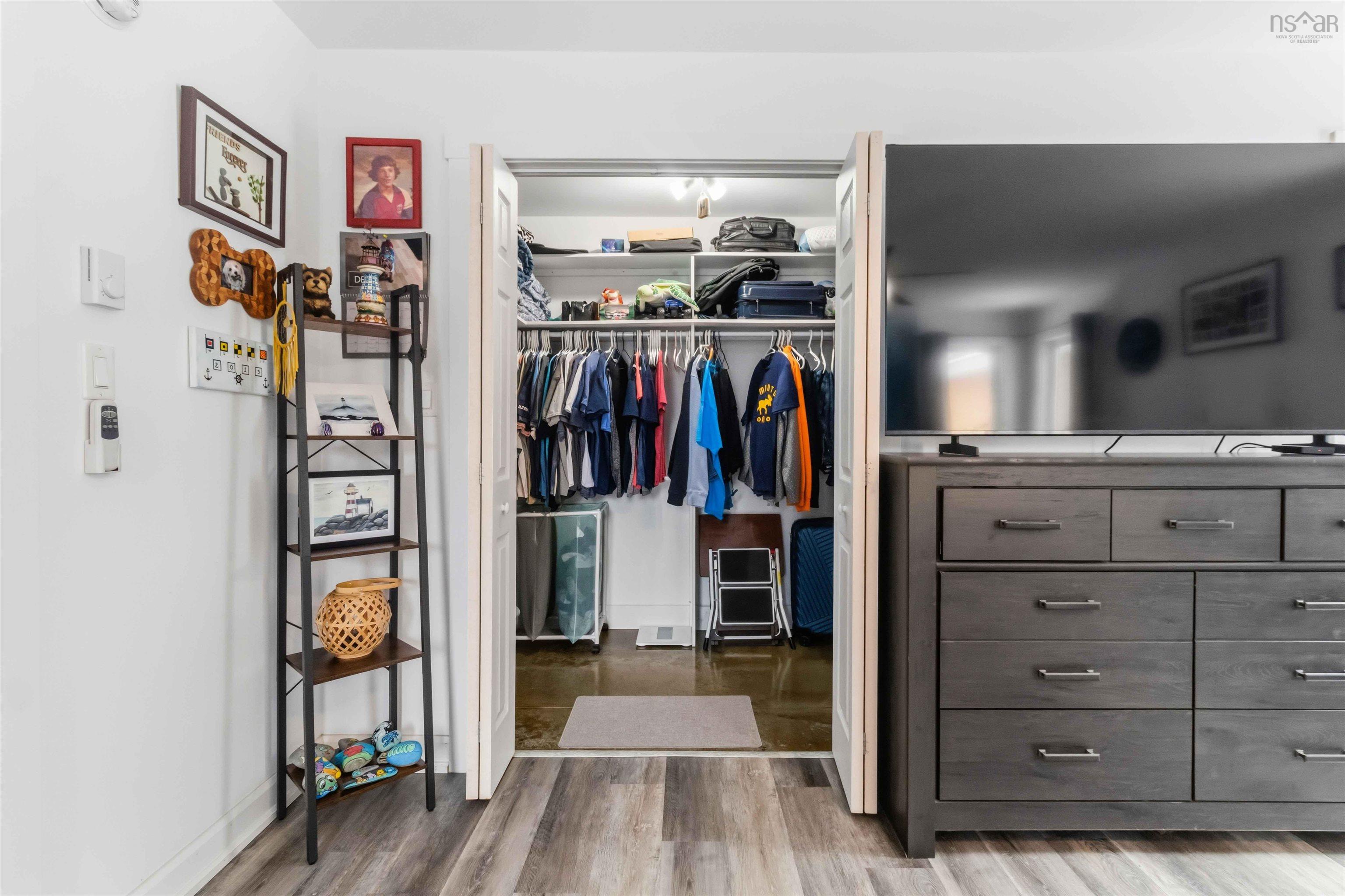 $529,900.00: 22 Hillside Drive, Bridgewater