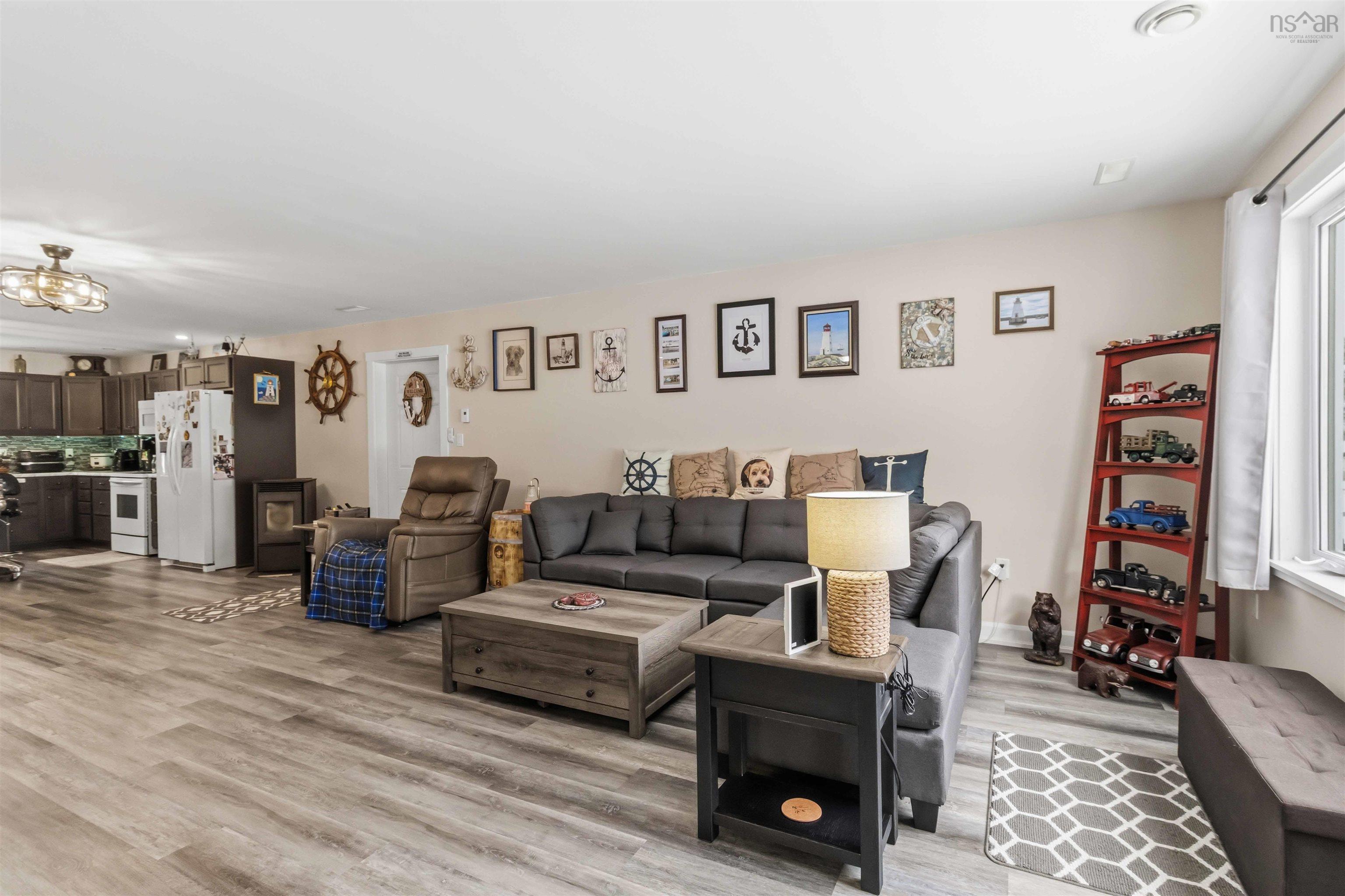 $529,900.00: 22 Hillside Drive, Bridgewater