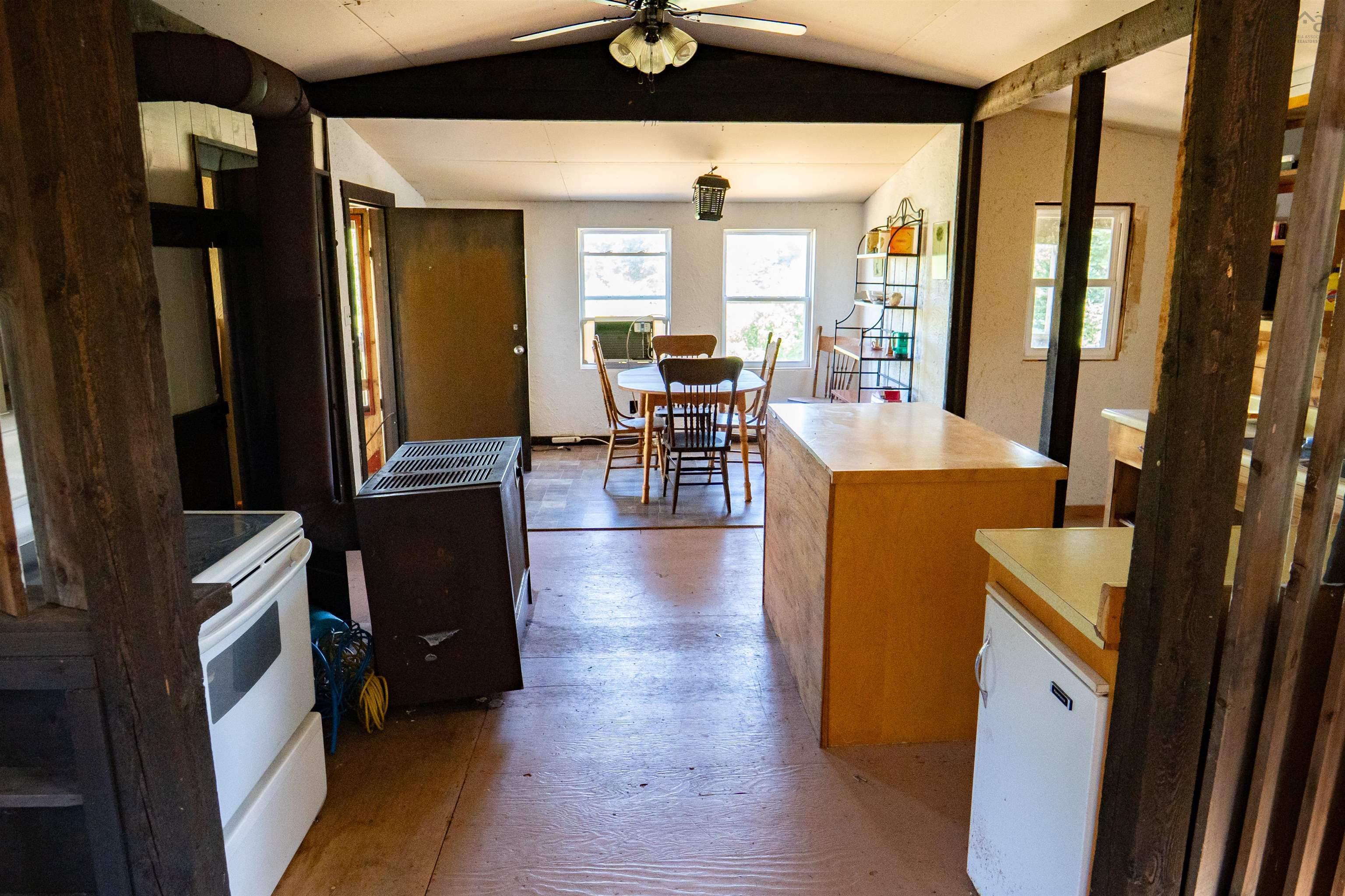 $285,900.00: 1286 Elderkin Road, Apple River