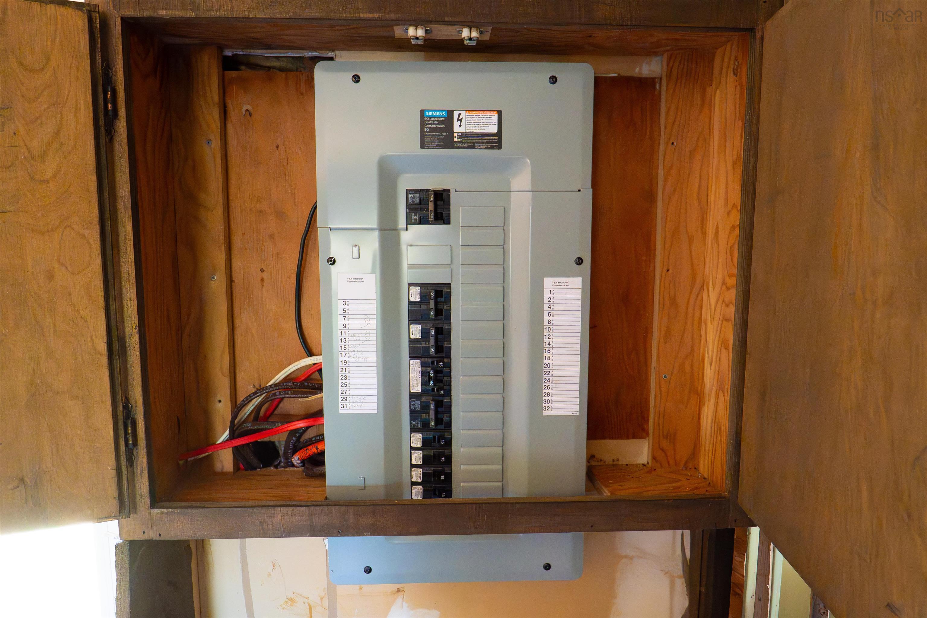 $285,900.00: 1286 Elderkin Road, Apple River