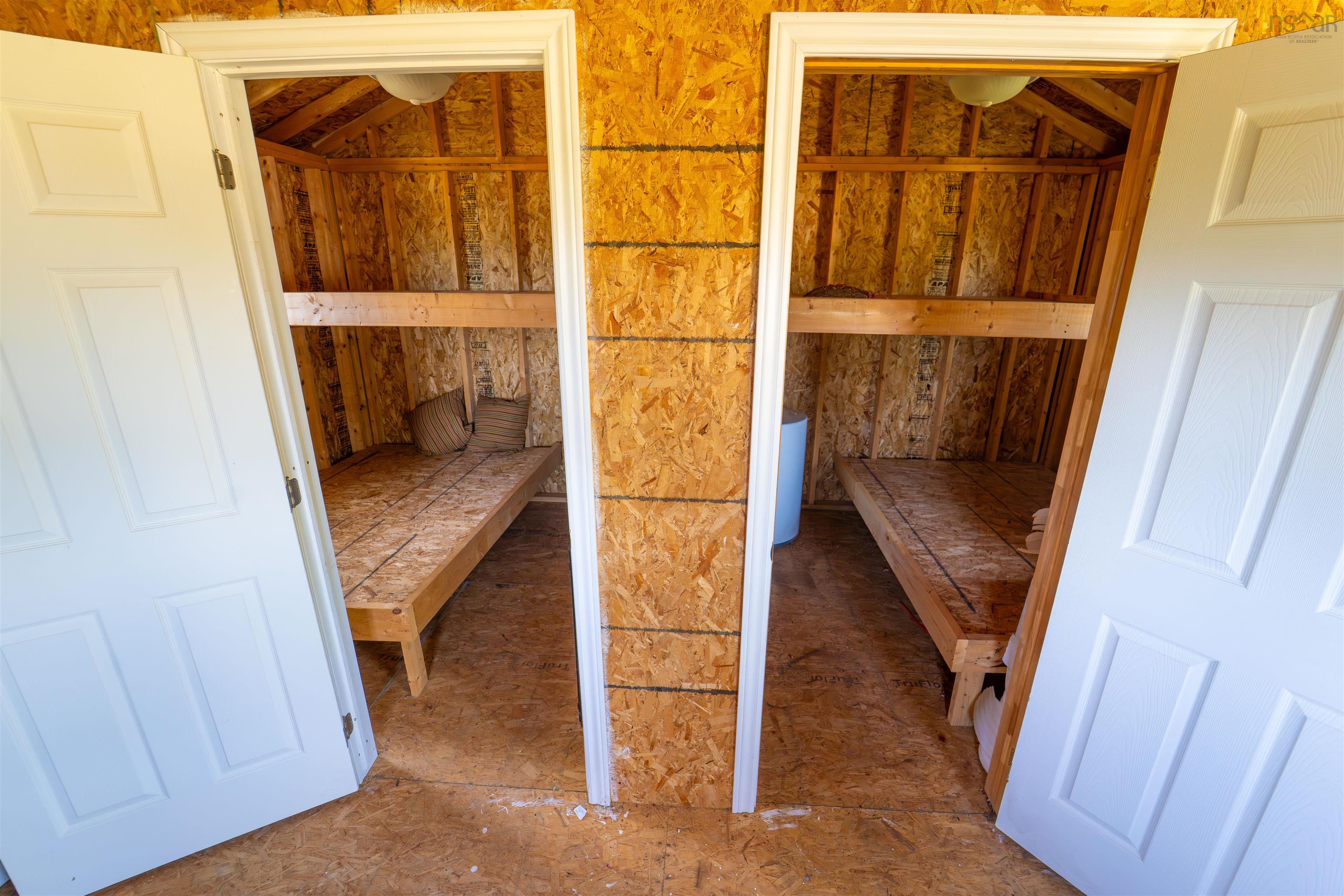 $285,900.00: 1286 Elderkin Road, Apple River