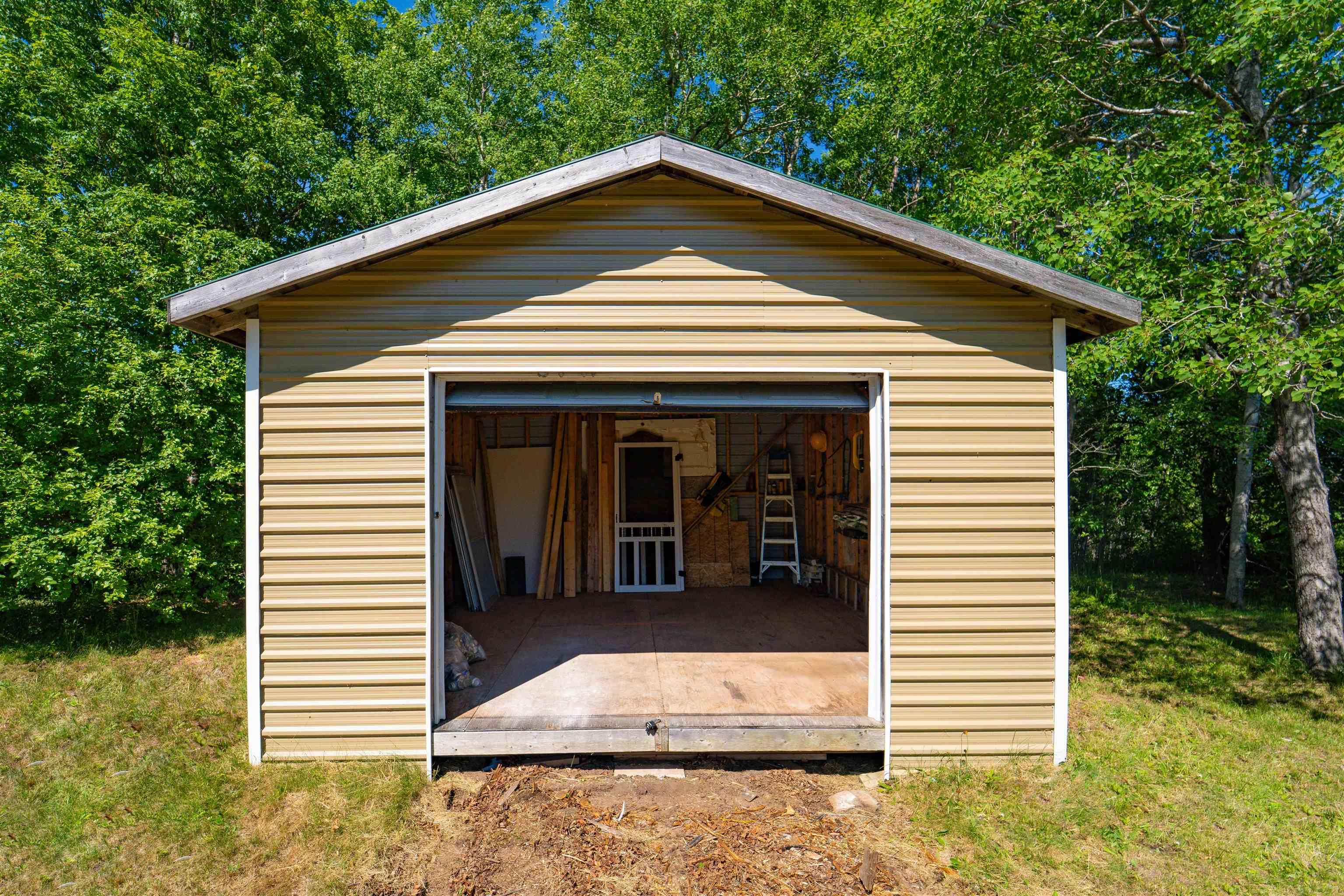 $265,900.00: 1286 Elderkin Road, Apple River