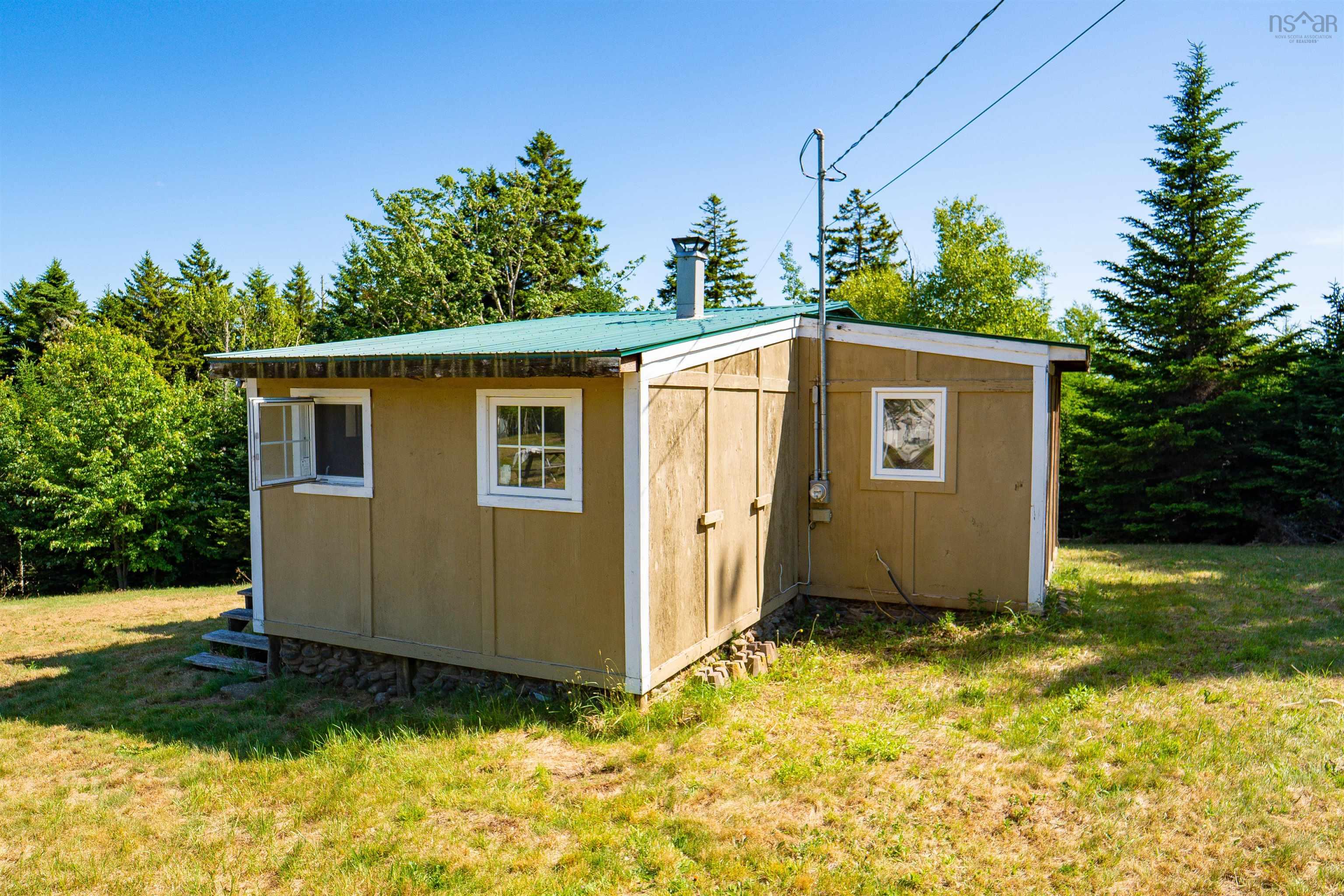 $285,900.00: 1286 Elderkin Road, Apple River