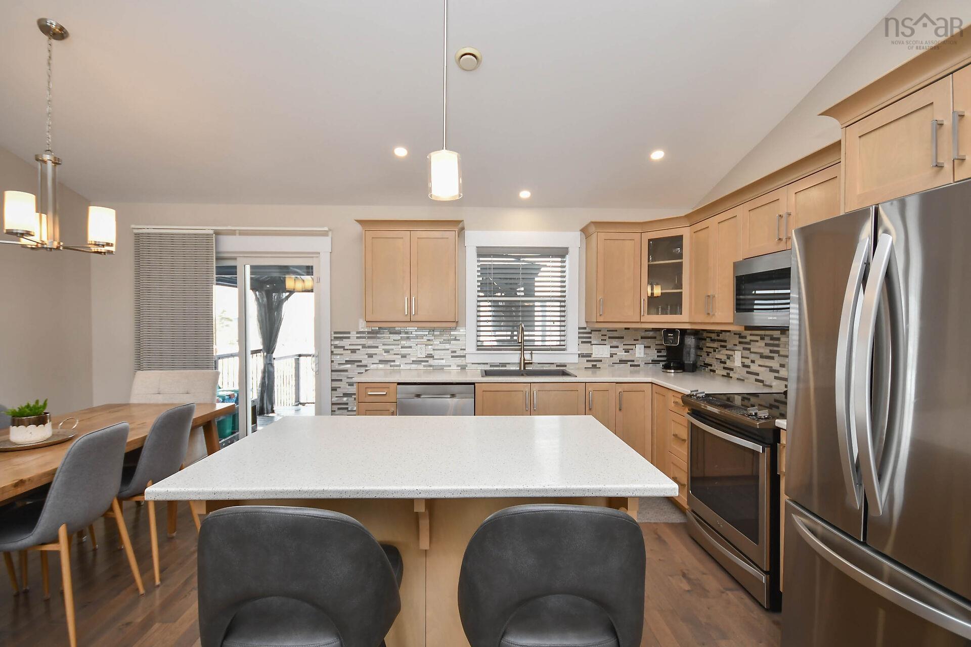 $749,900.00: 44 Yew Street, Hammonds Plains