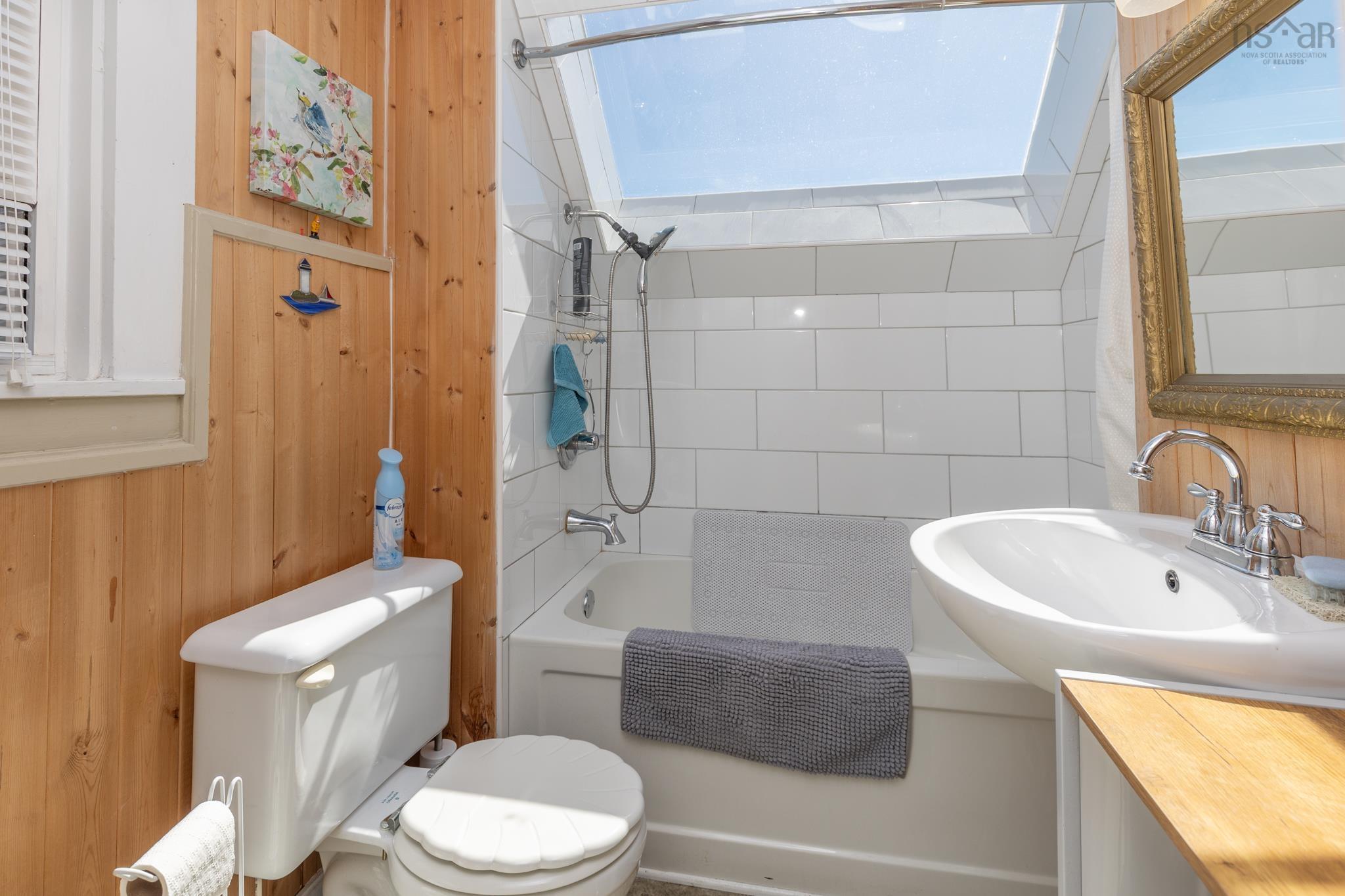 $334,900.00: 53 William Street, Yarmouth