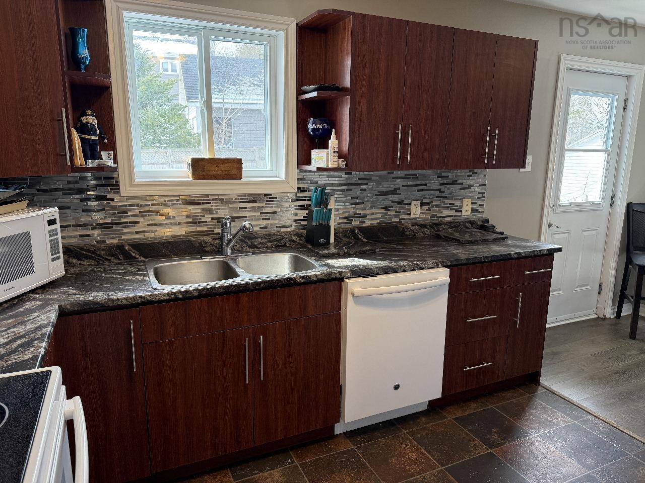 $349,900.00: 5 Kitchen Avenue, Shubenacadie