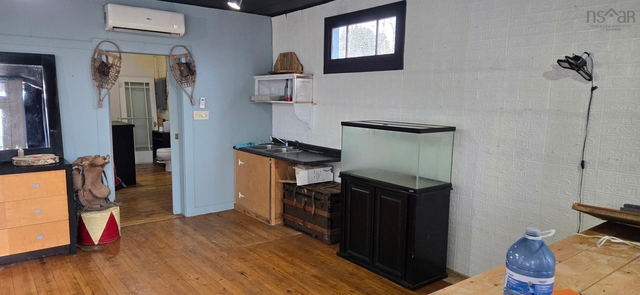 $89,900.00: 11799 Highway 8, Kempt