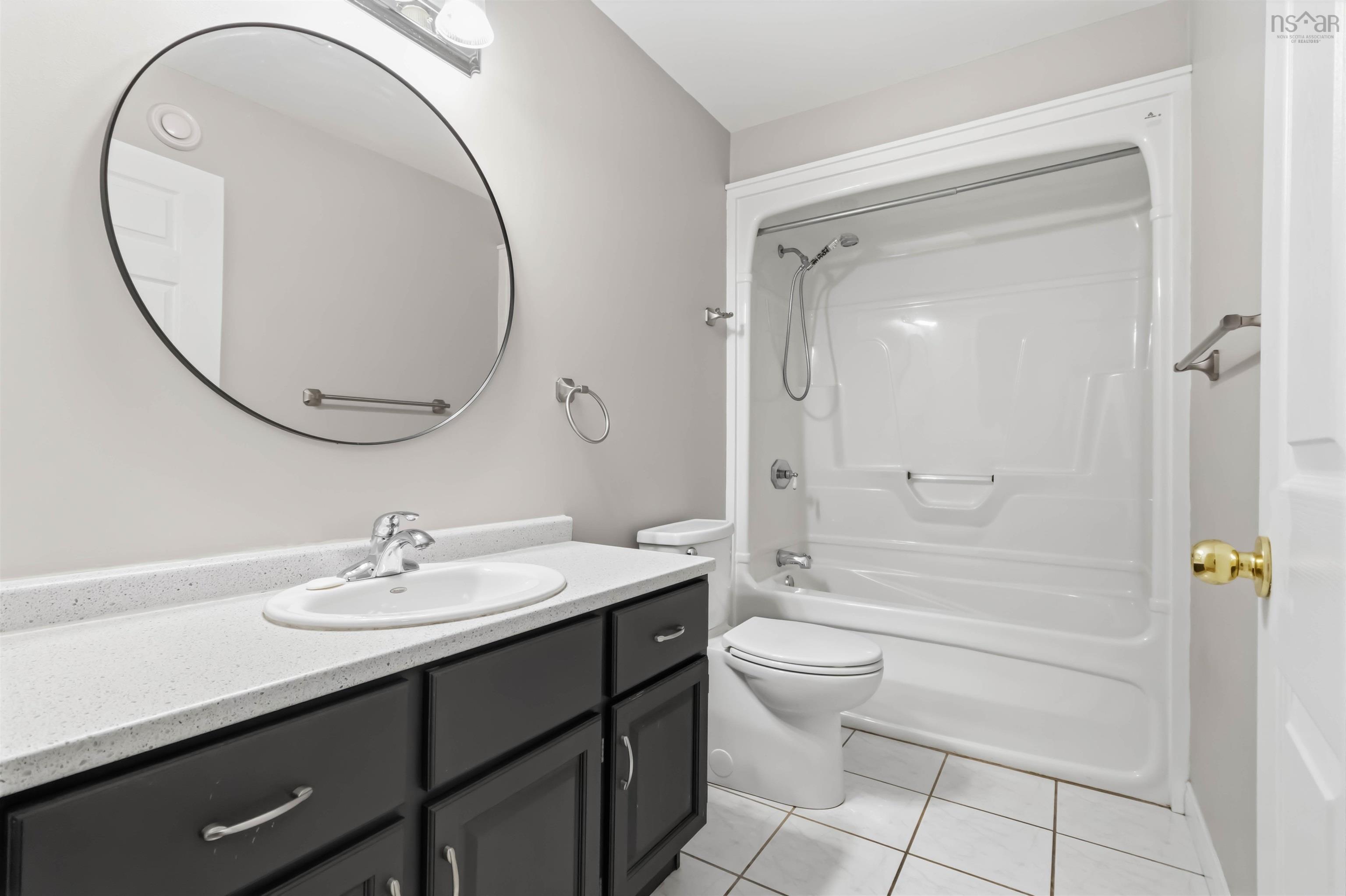 $699,900.00: 15 Porterfield Drive, Porters Lake