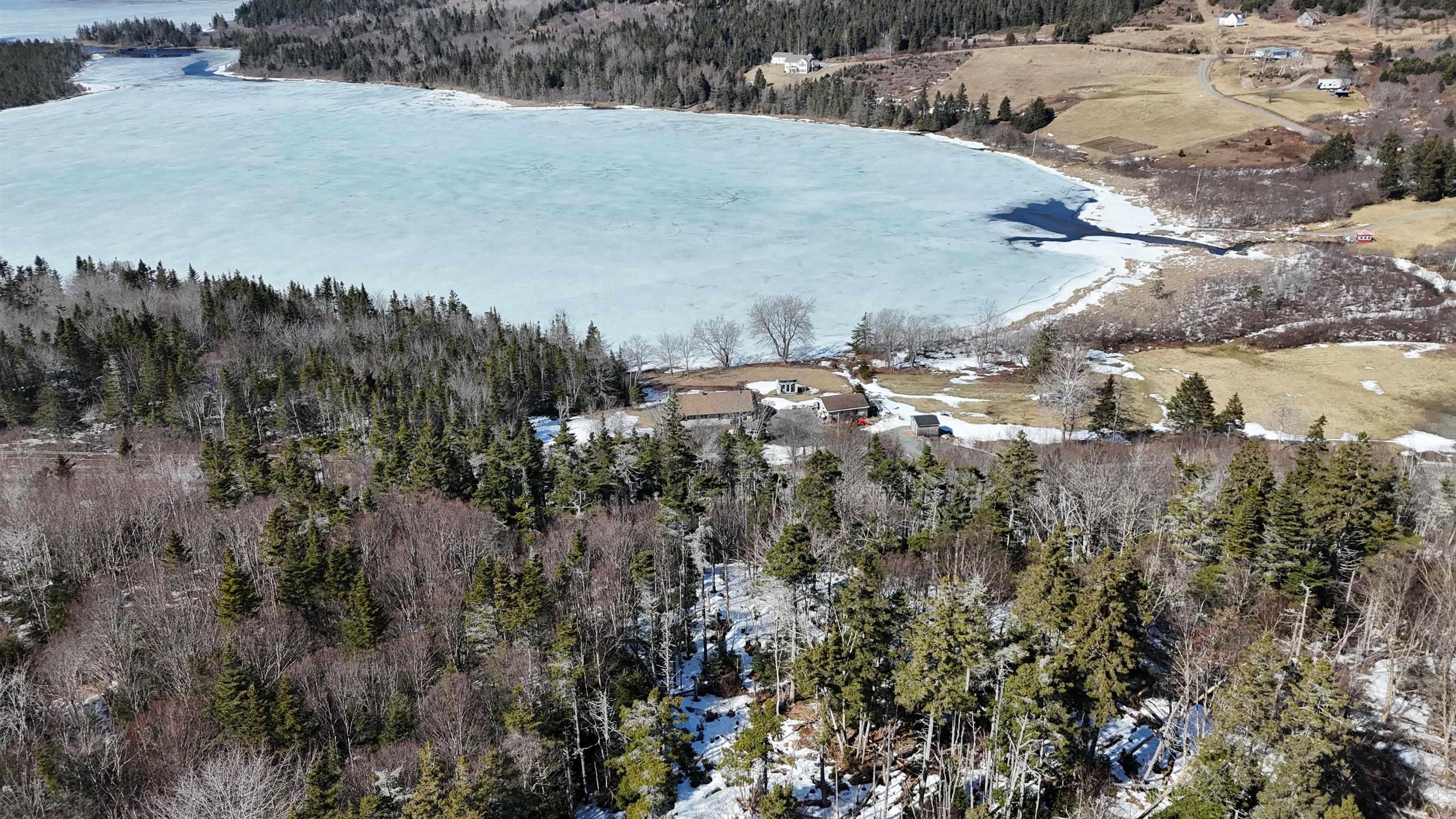 $135,000.00: Highway 4, Lynche River