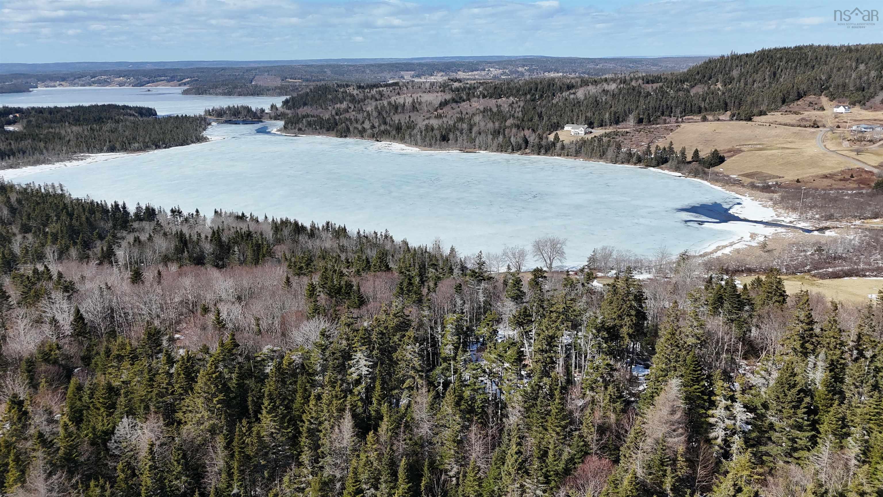 $135,000.00: Highway 4, Lynche River
