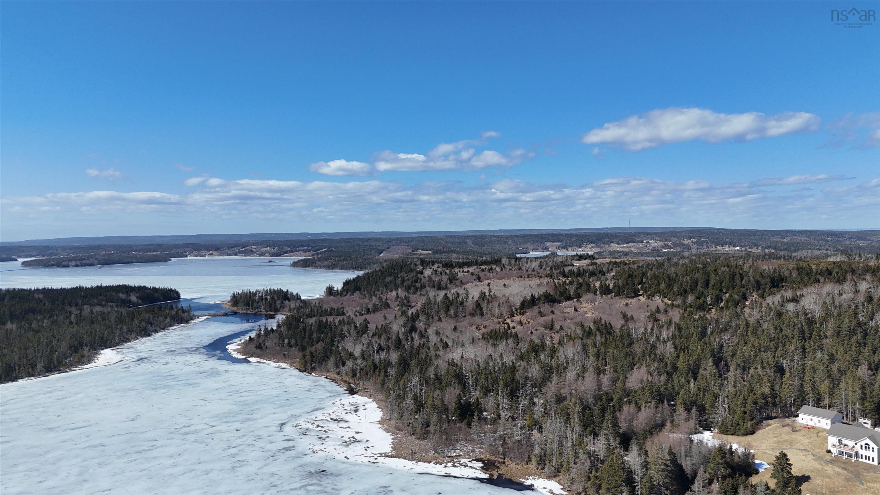 $135,000.00: Highway 4, Lynche River