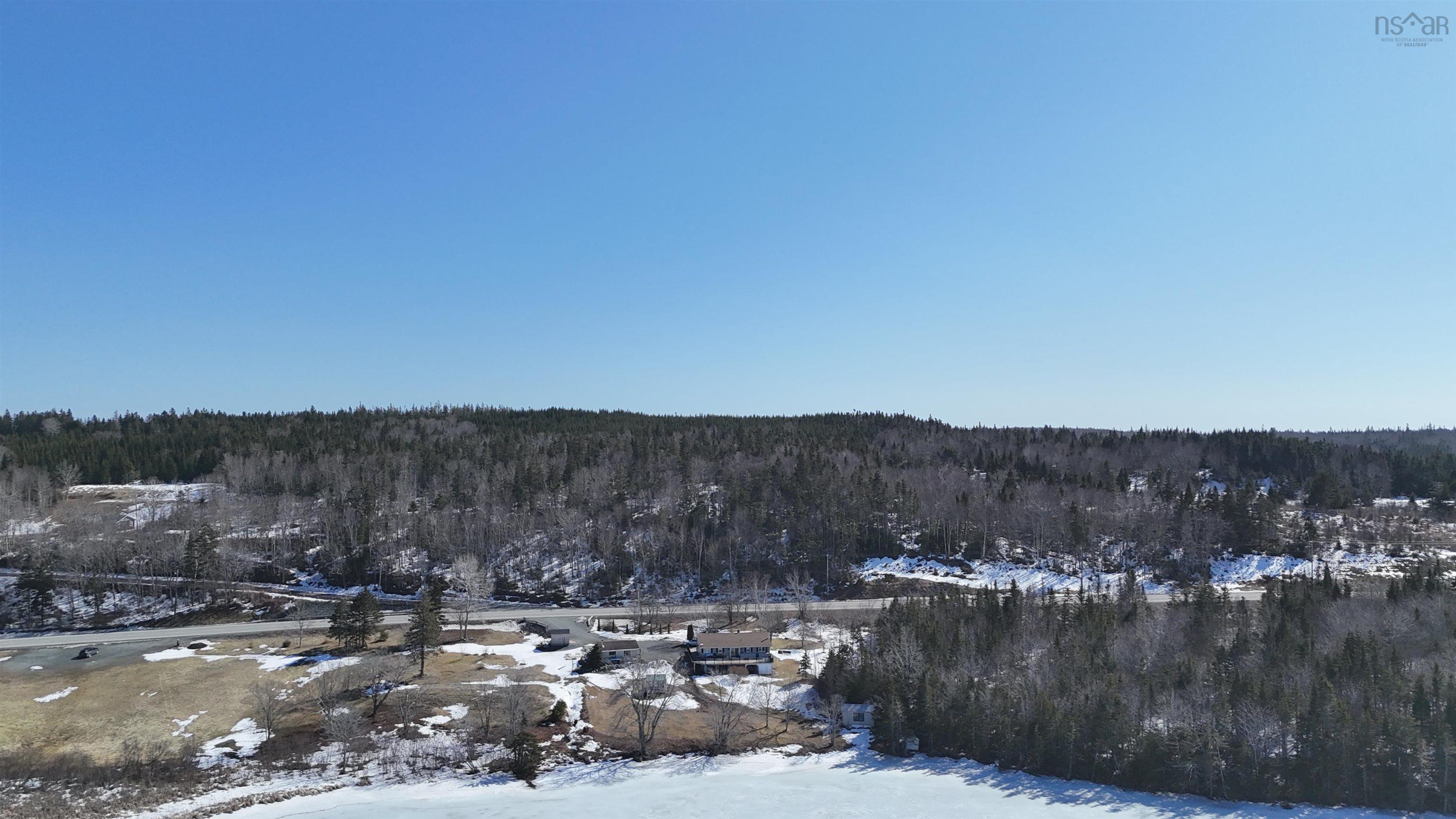 $135,000.00: Highway 4, Lynche River