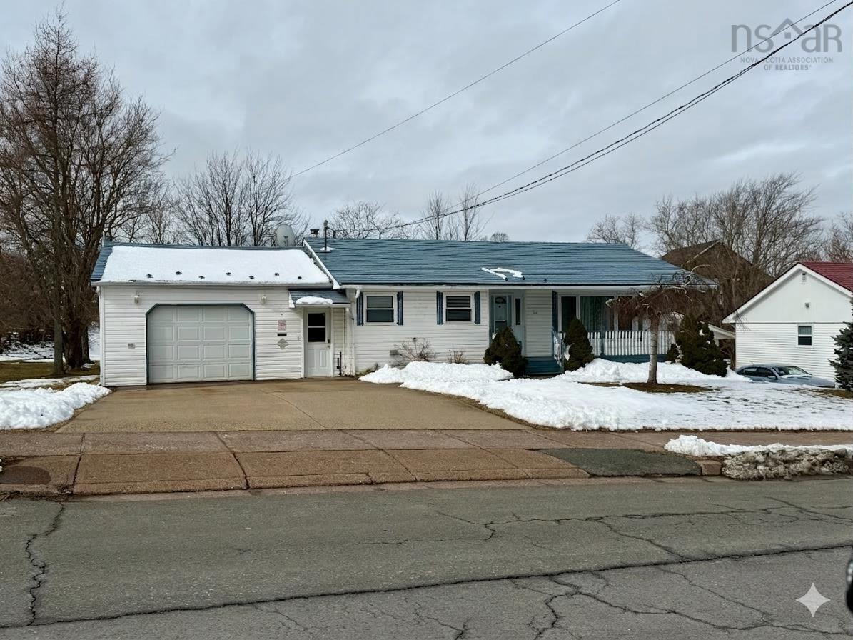 $394,500.00: 50 Kaullback Street, Truro