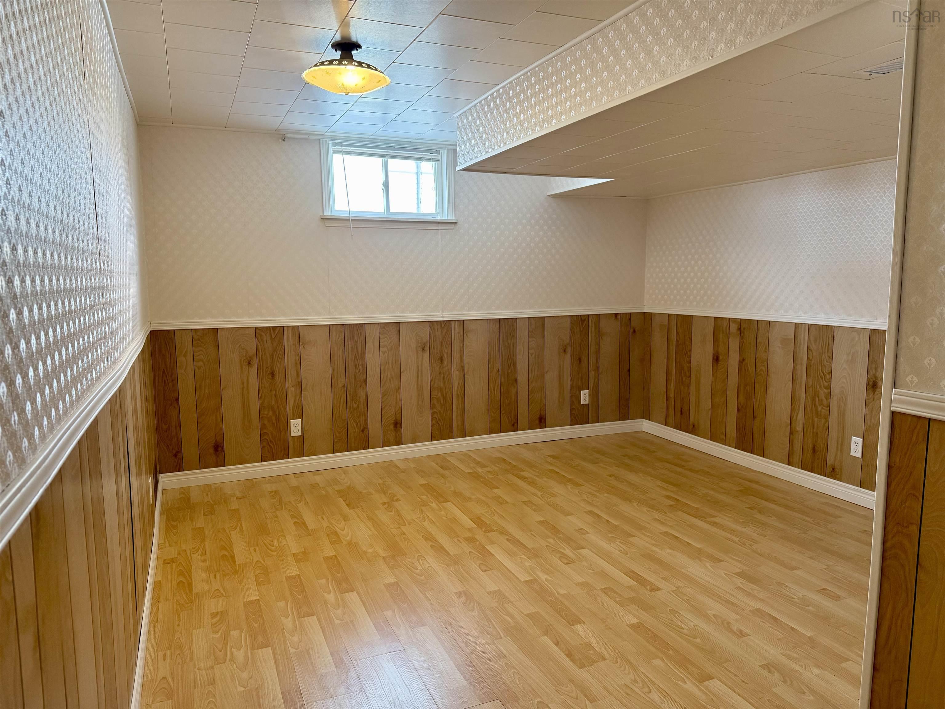 $394,500.00: 50 Kaullback Street, Truro