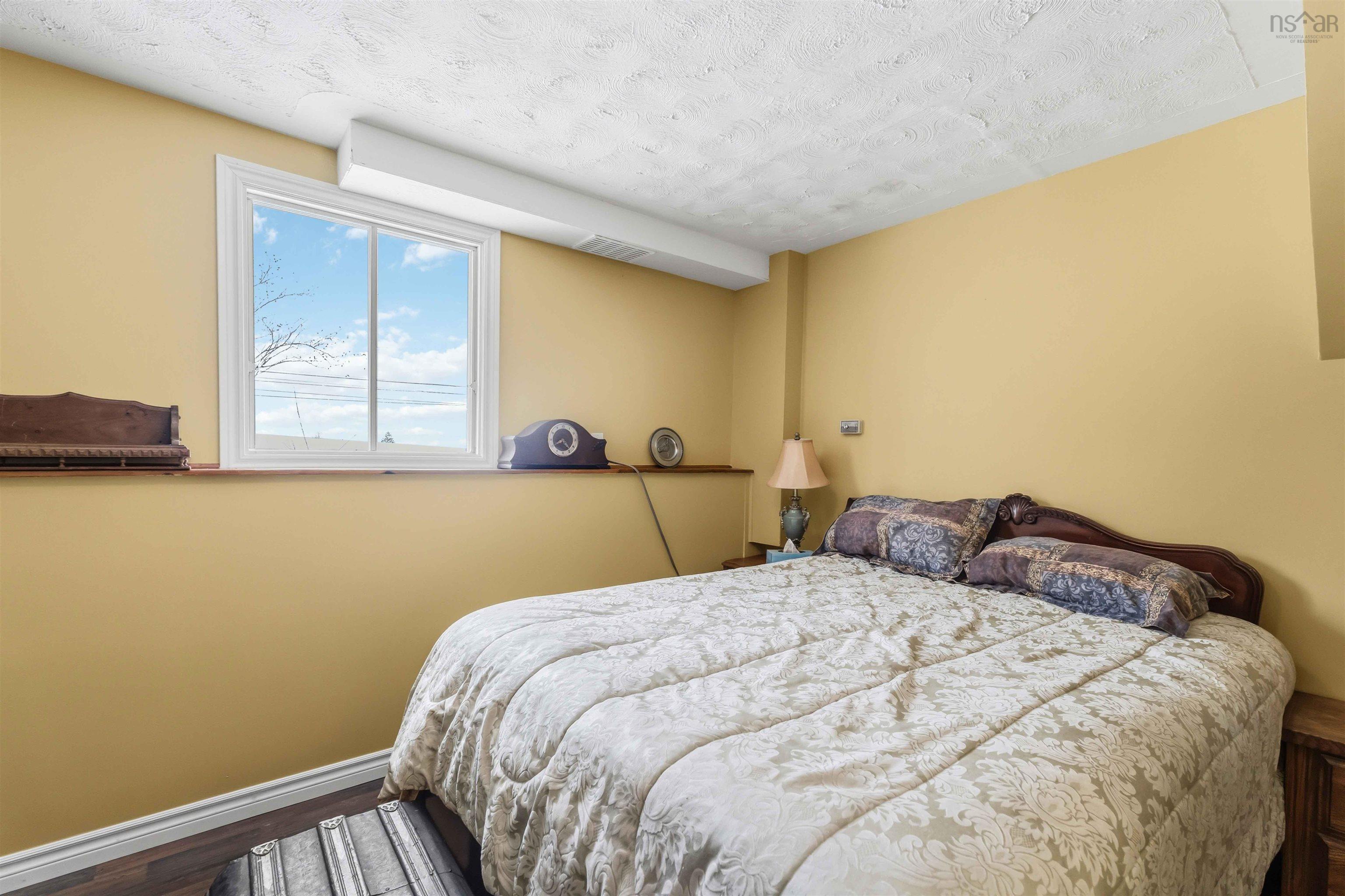 $529,900.00: 12220 Highway 1, Hortonville