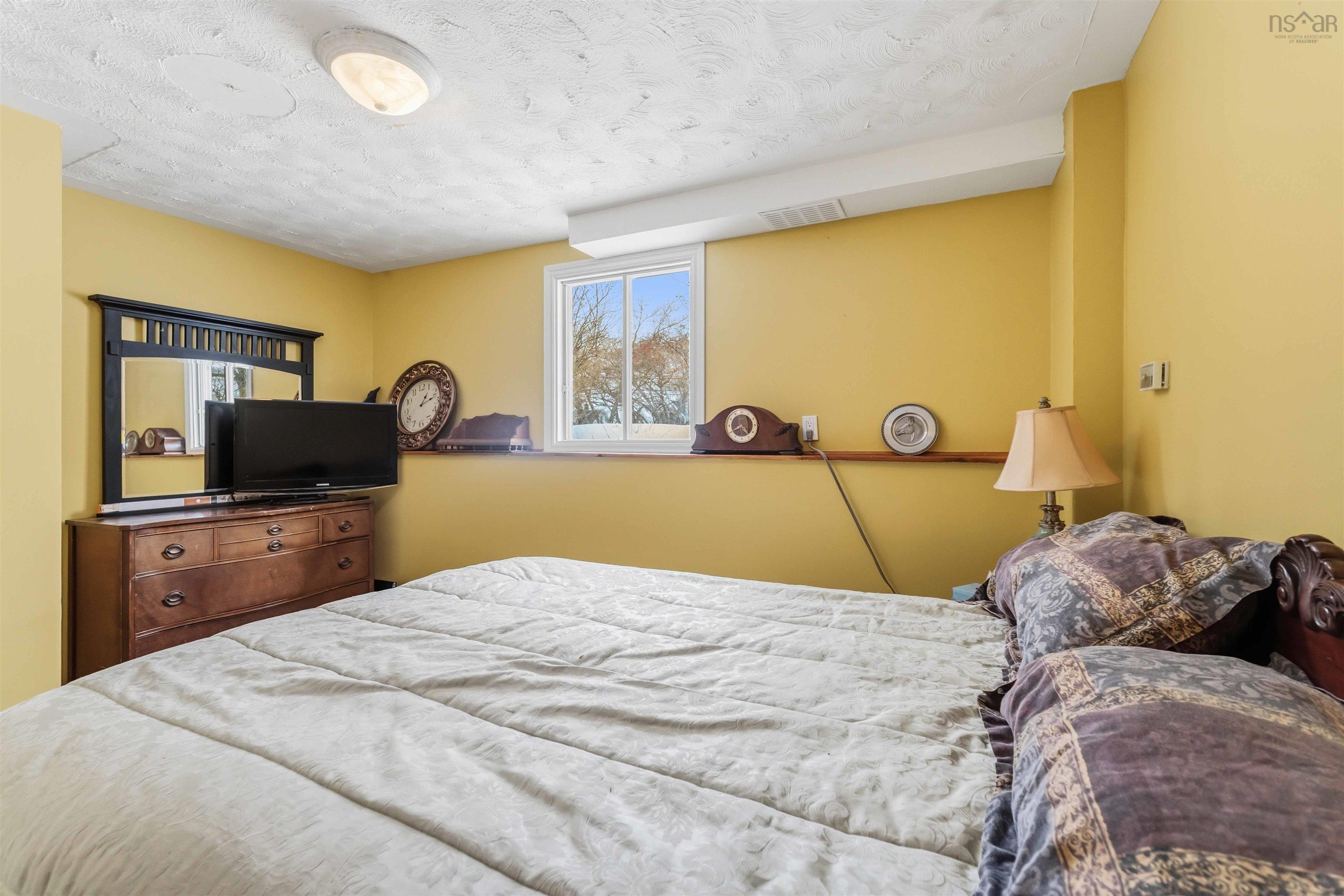 $529,900.00: 12220 Highway 1, Hortonville