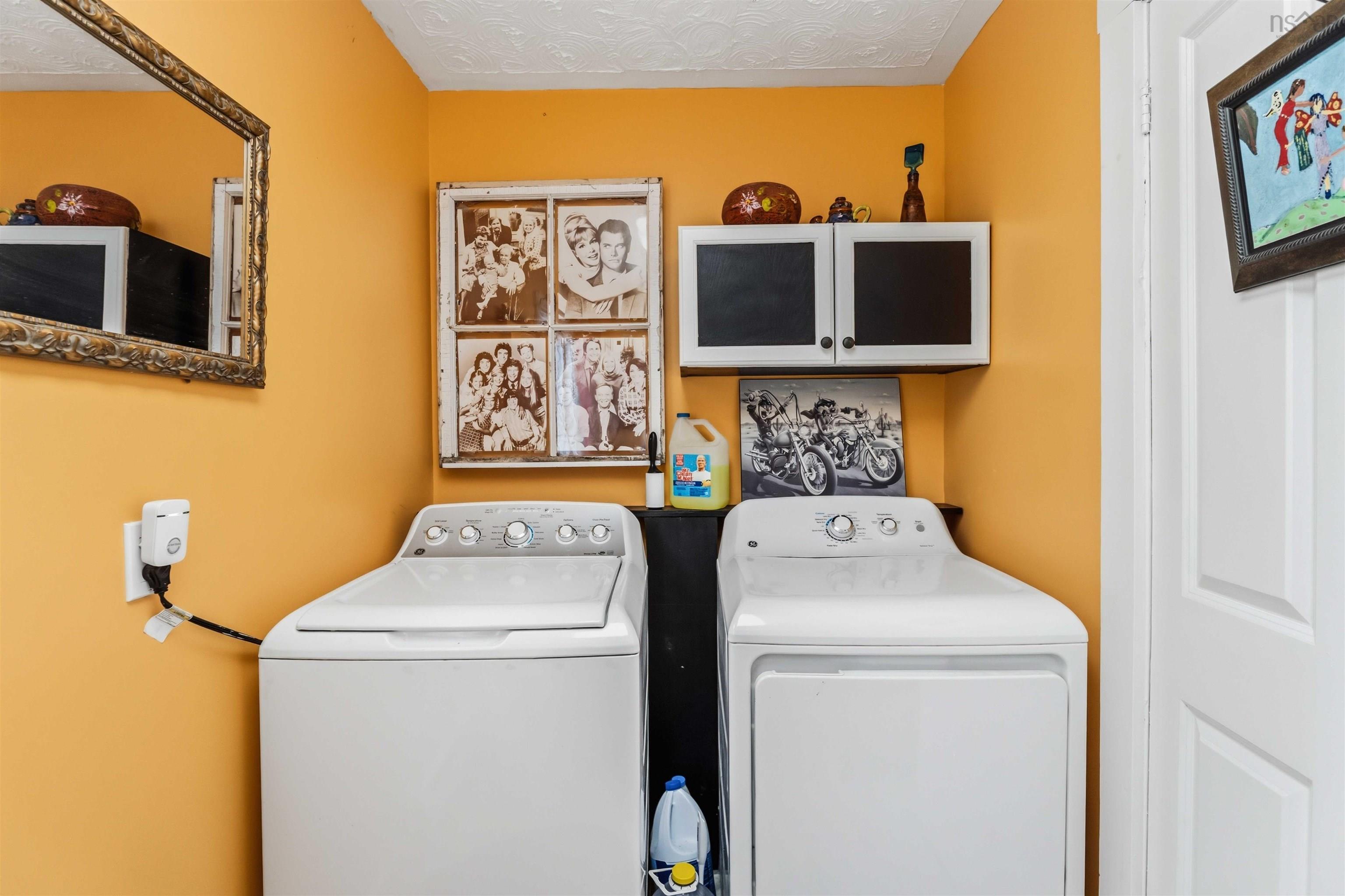 $529,900.00: 12220 Highway 1, Hortonville