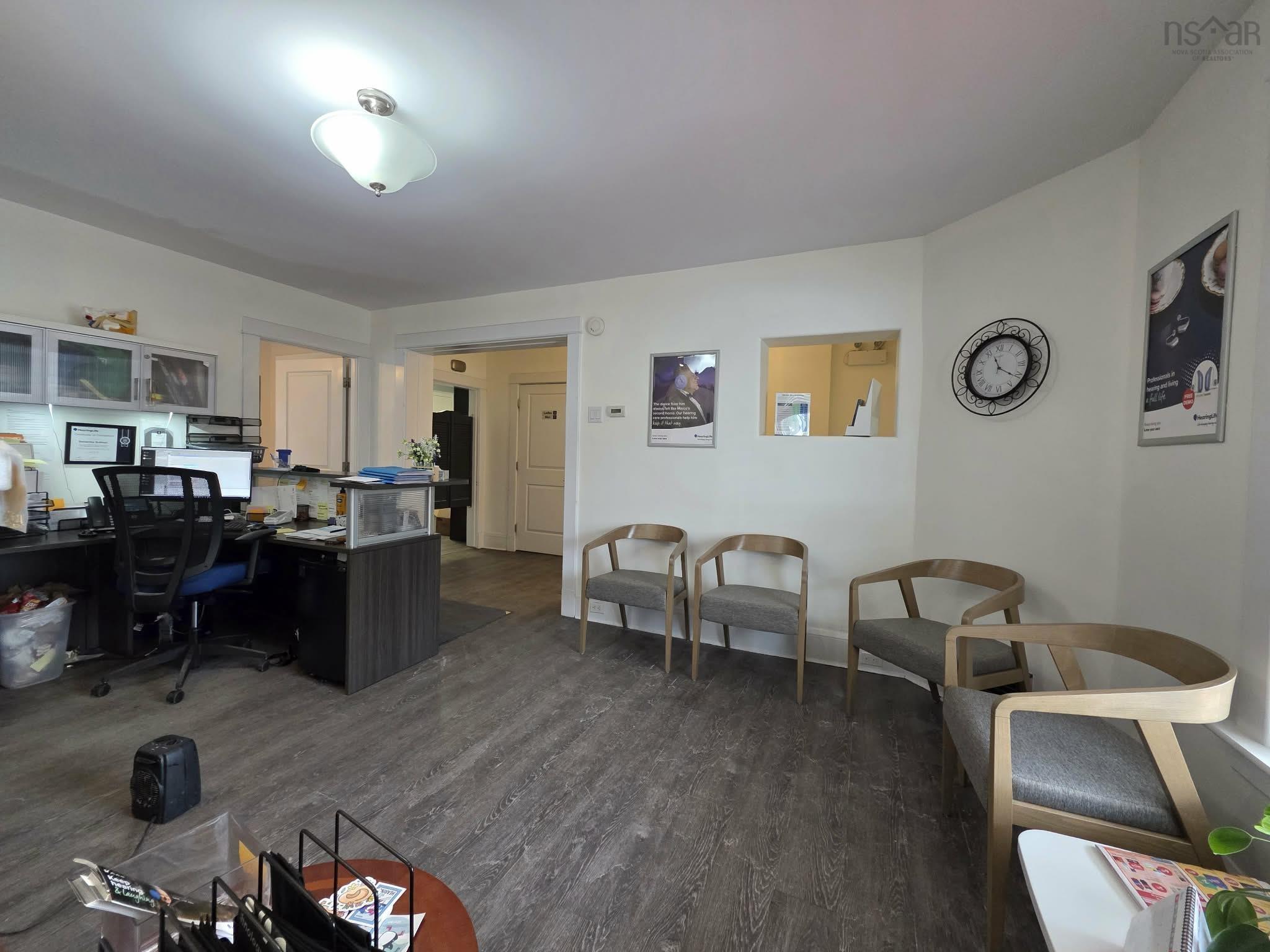 $519,900.00: 92 Willow Street, Truro