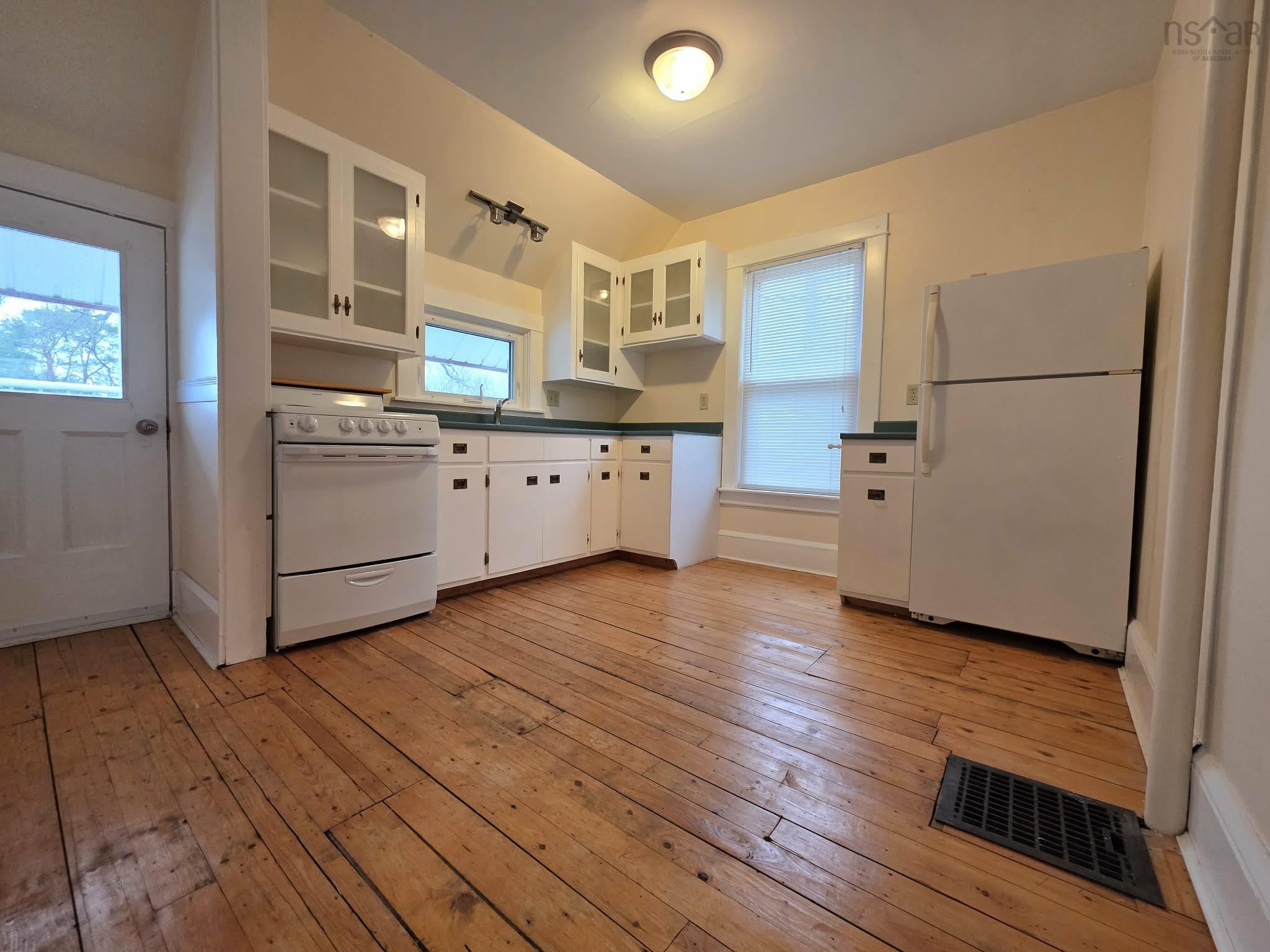 $519,900.00: 92 Willow Street, Truro