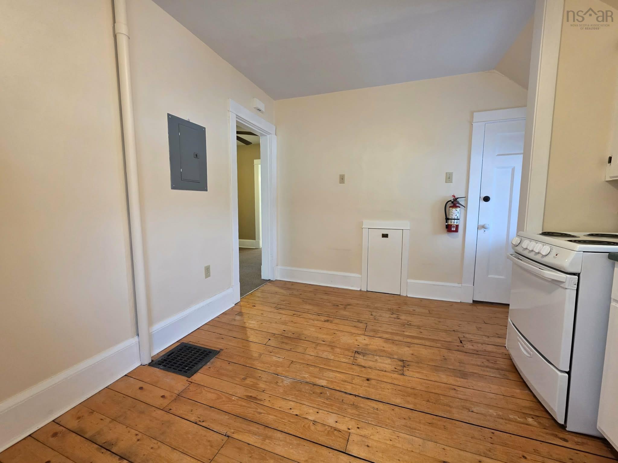 $519,900.00: 92 Willow Street, Truro