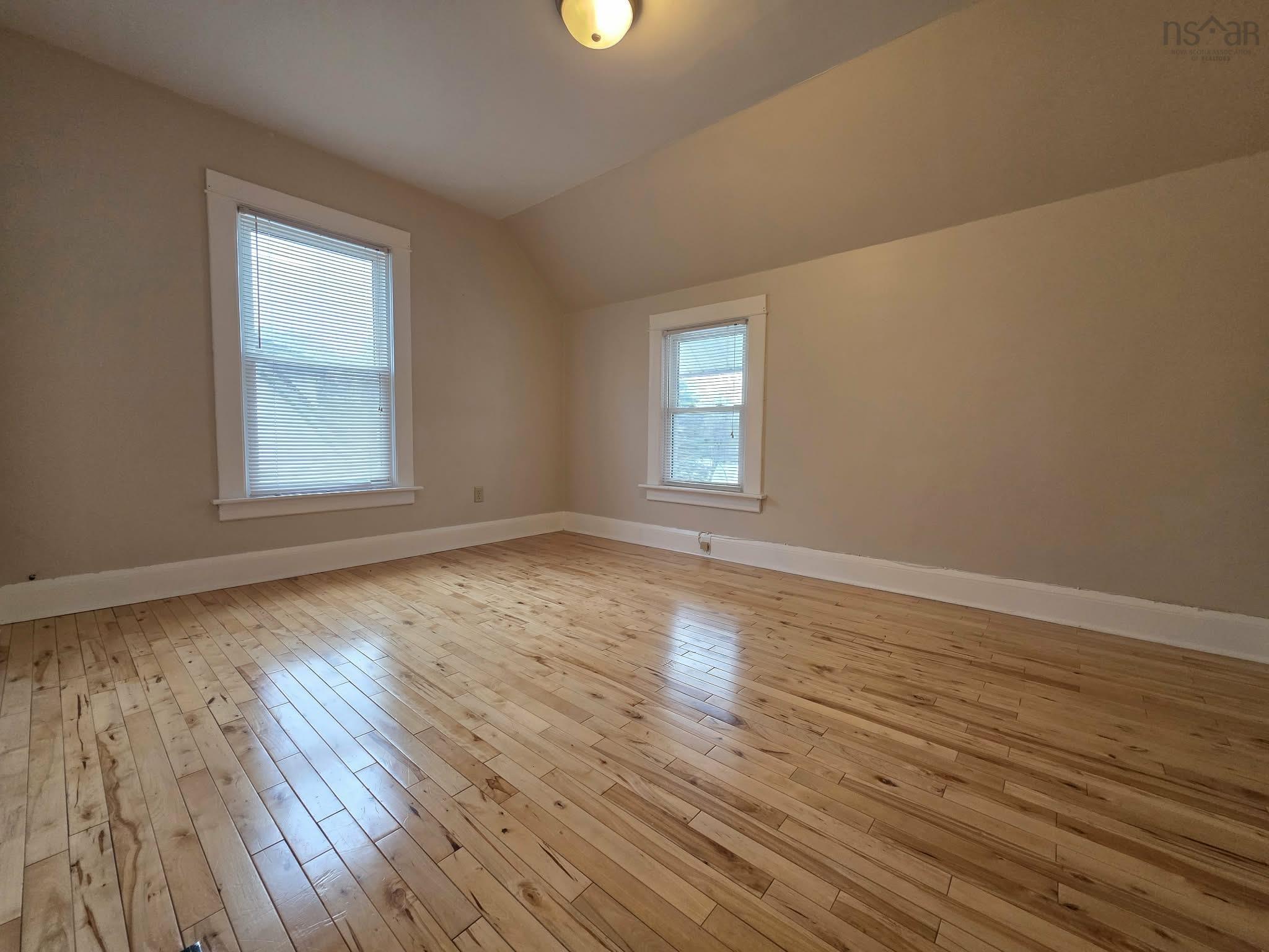 $519,900.00: 92 Willow Street, Truro