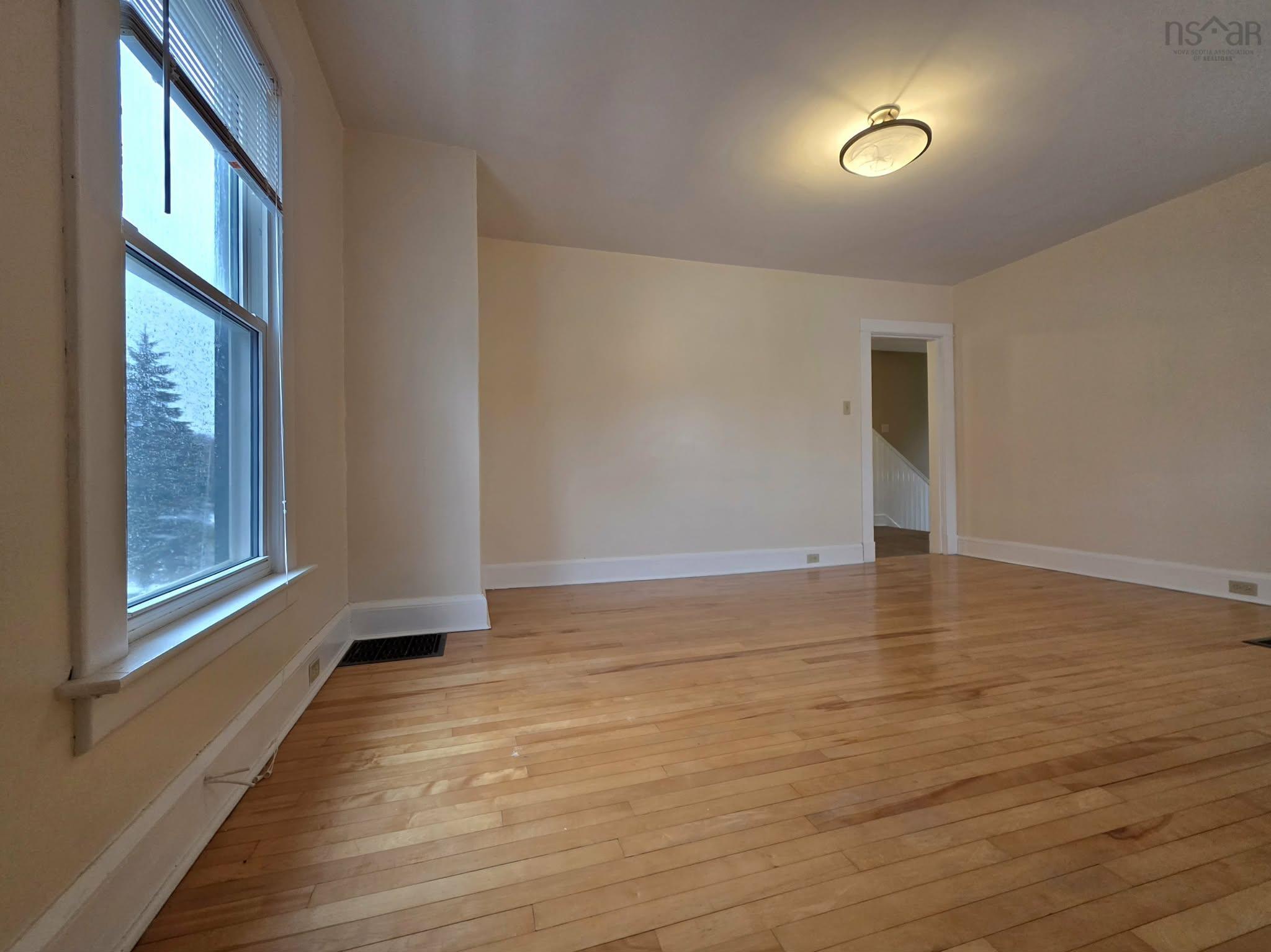 $519,900.00: 92 Willow Street, Truro