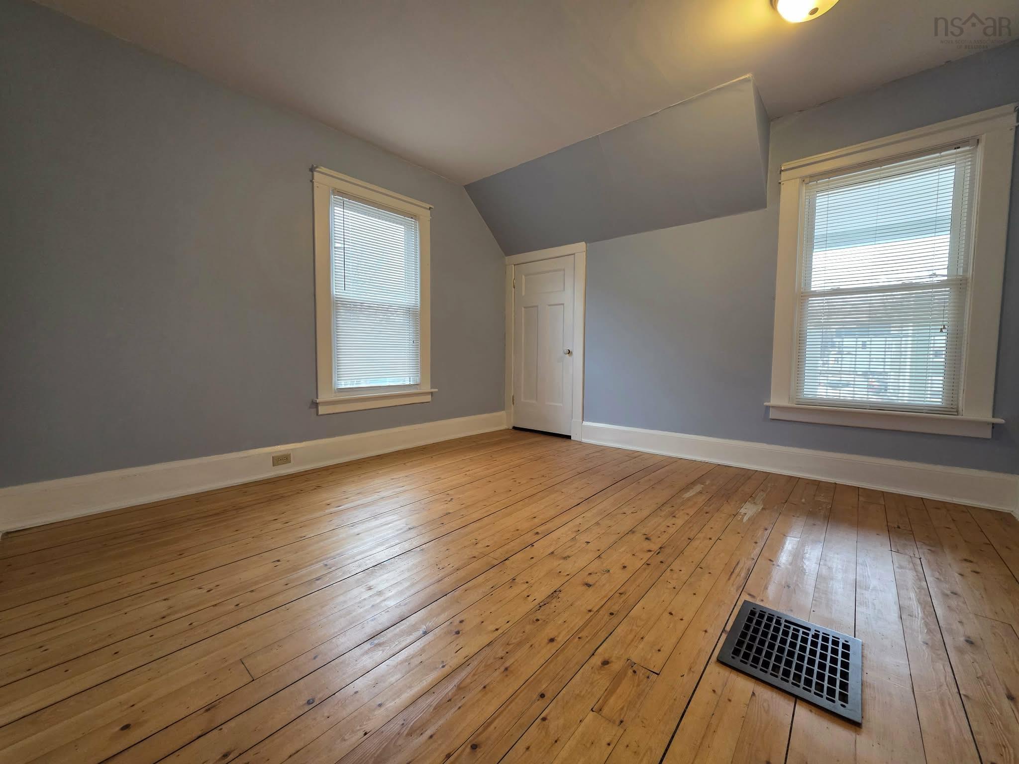 $519,900.00: 92 Willow Street, Truro