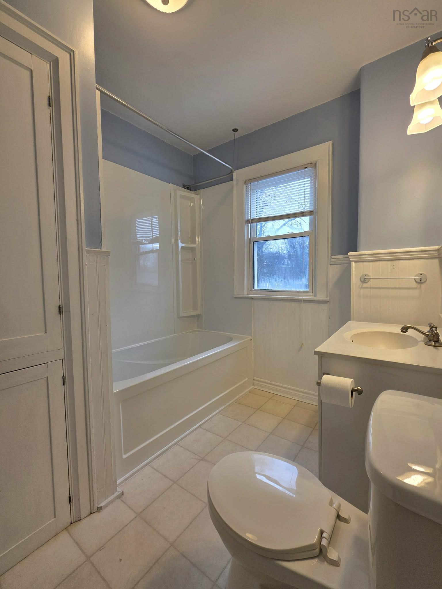 $519,900.00: 92 Willow Street, Truro