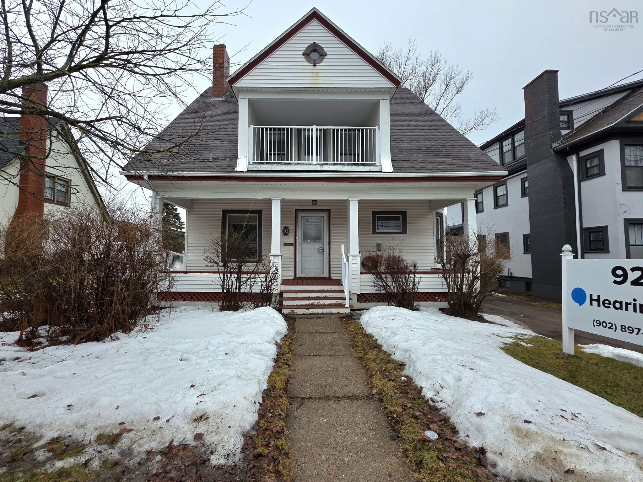 $519,900.00: 92 Willow Street, Truro, Truro