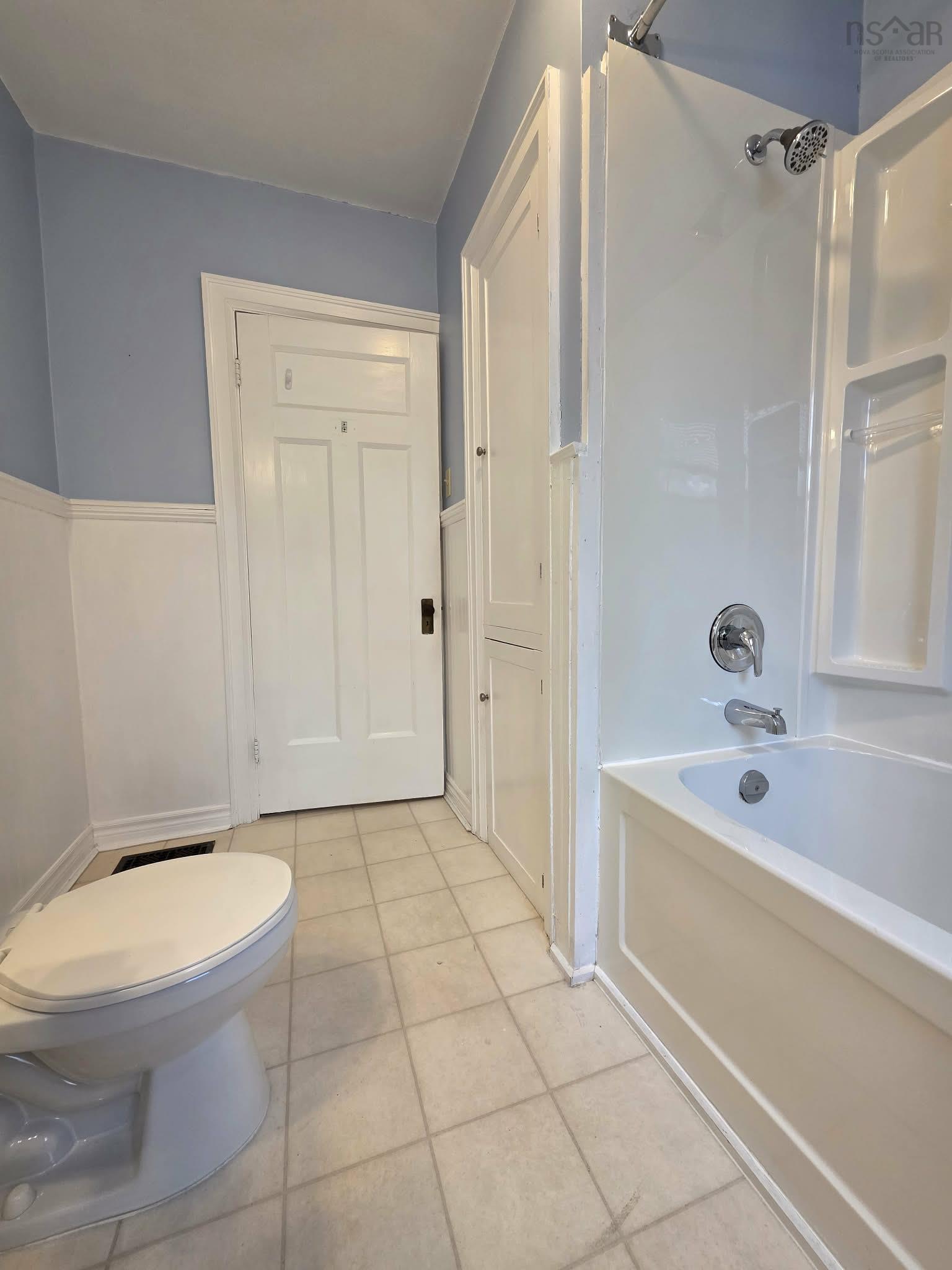 $519,900.00: 92 Willow Street, Truro, Truro