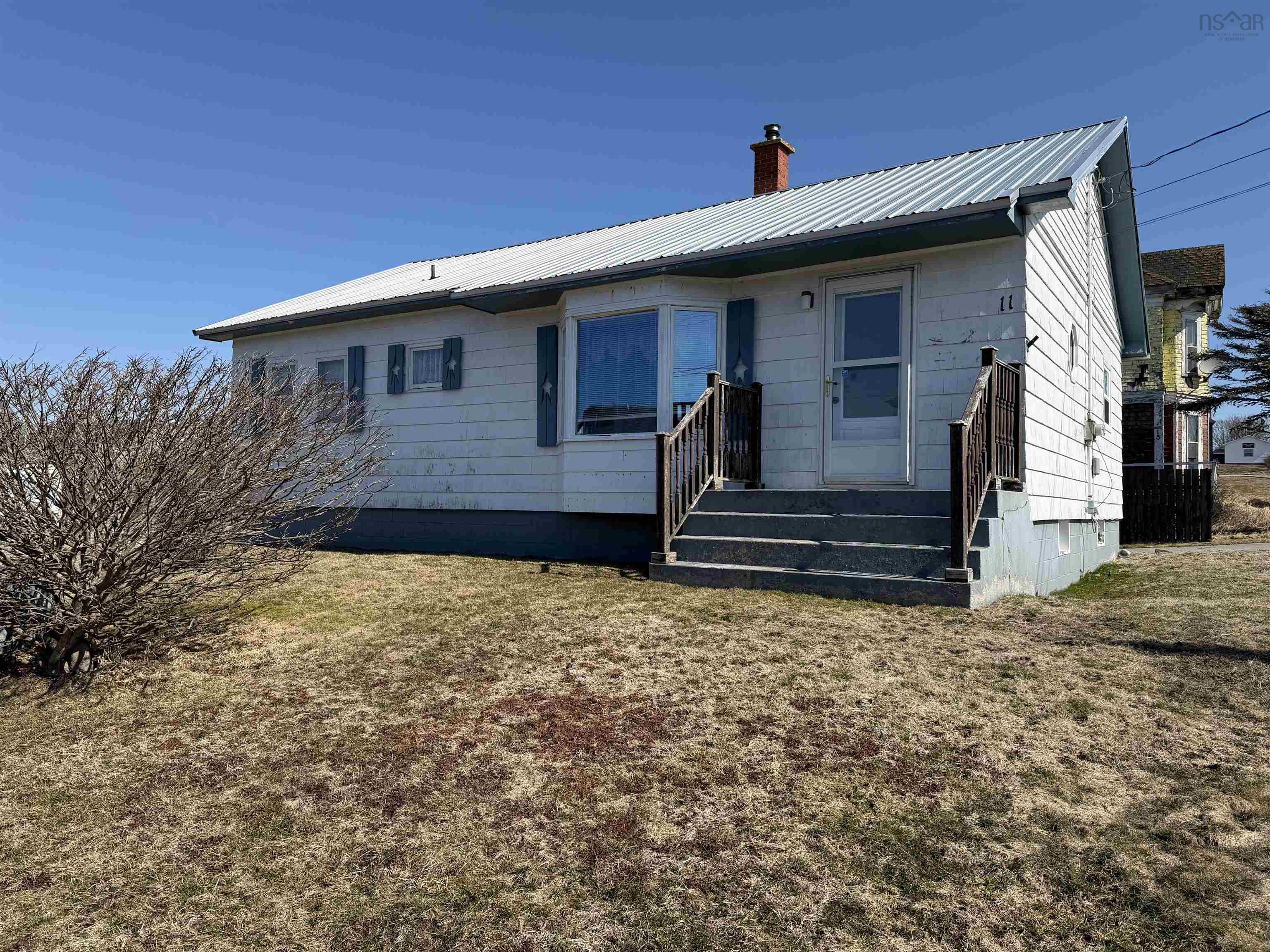 $189,000.00: 11 Saunders Street, Clark's Harbour