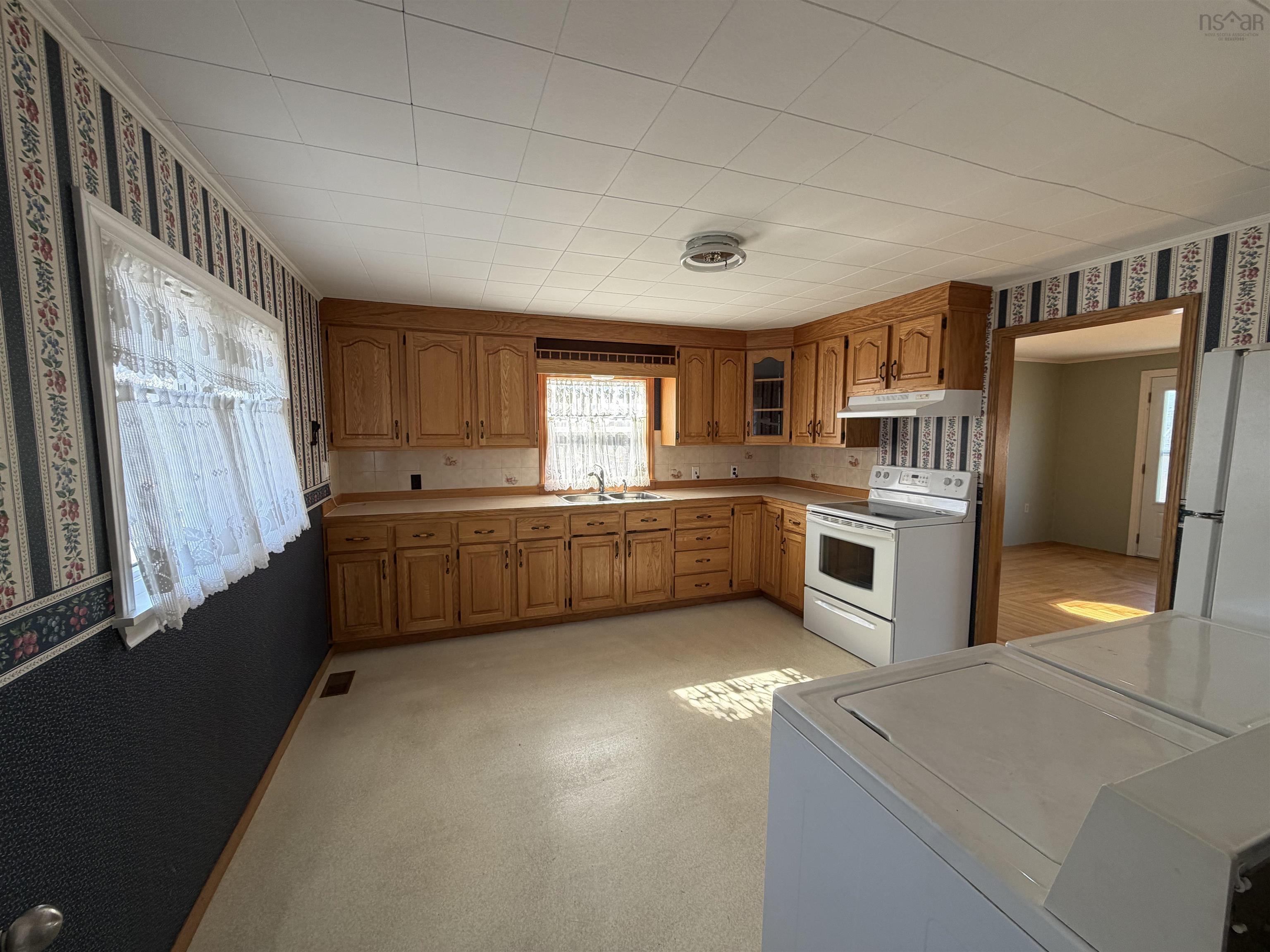 $189,000.00: 11 Saunders Street, Clark