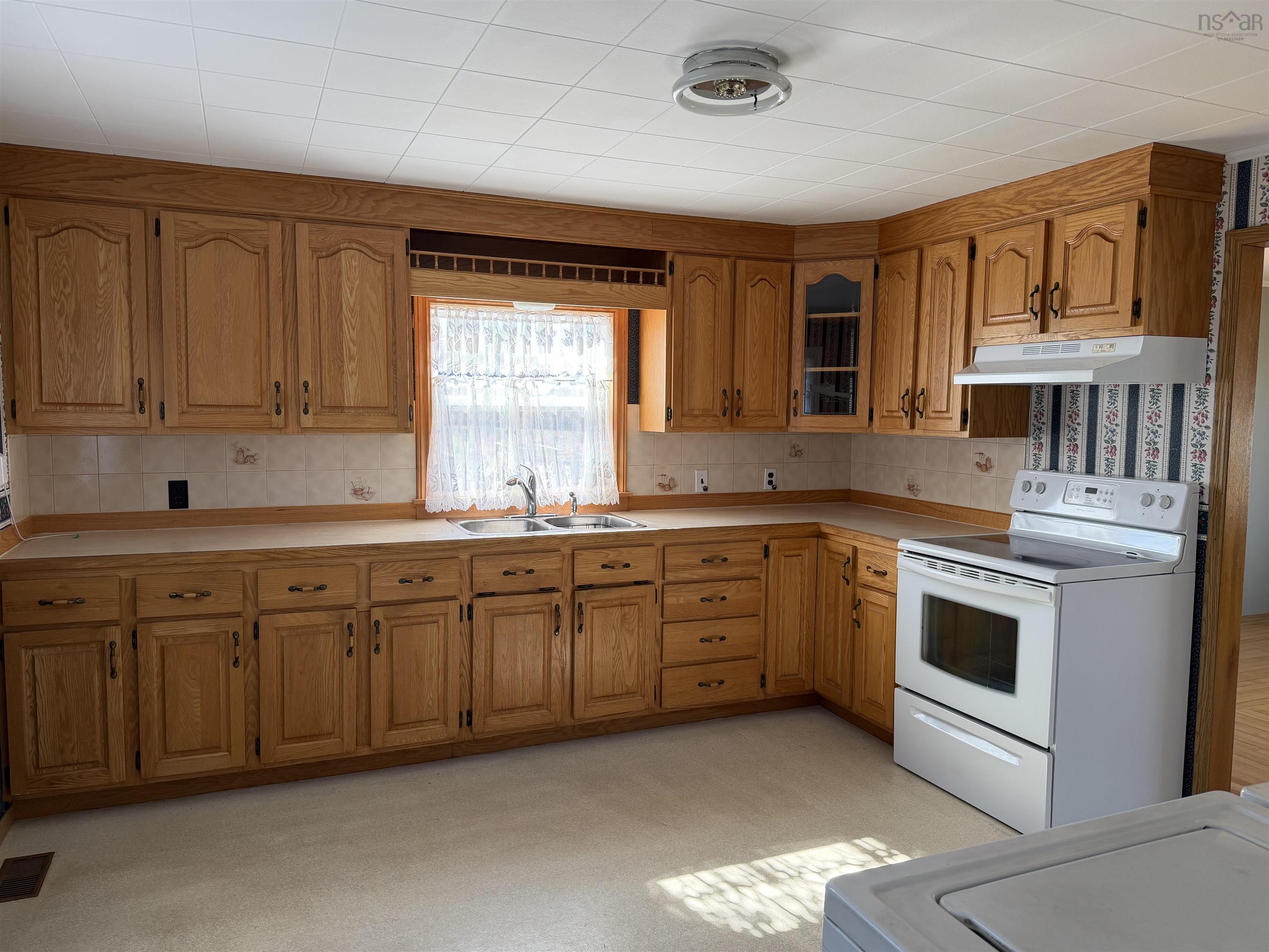 $189,000.00: 11 Saunders Street, Clark