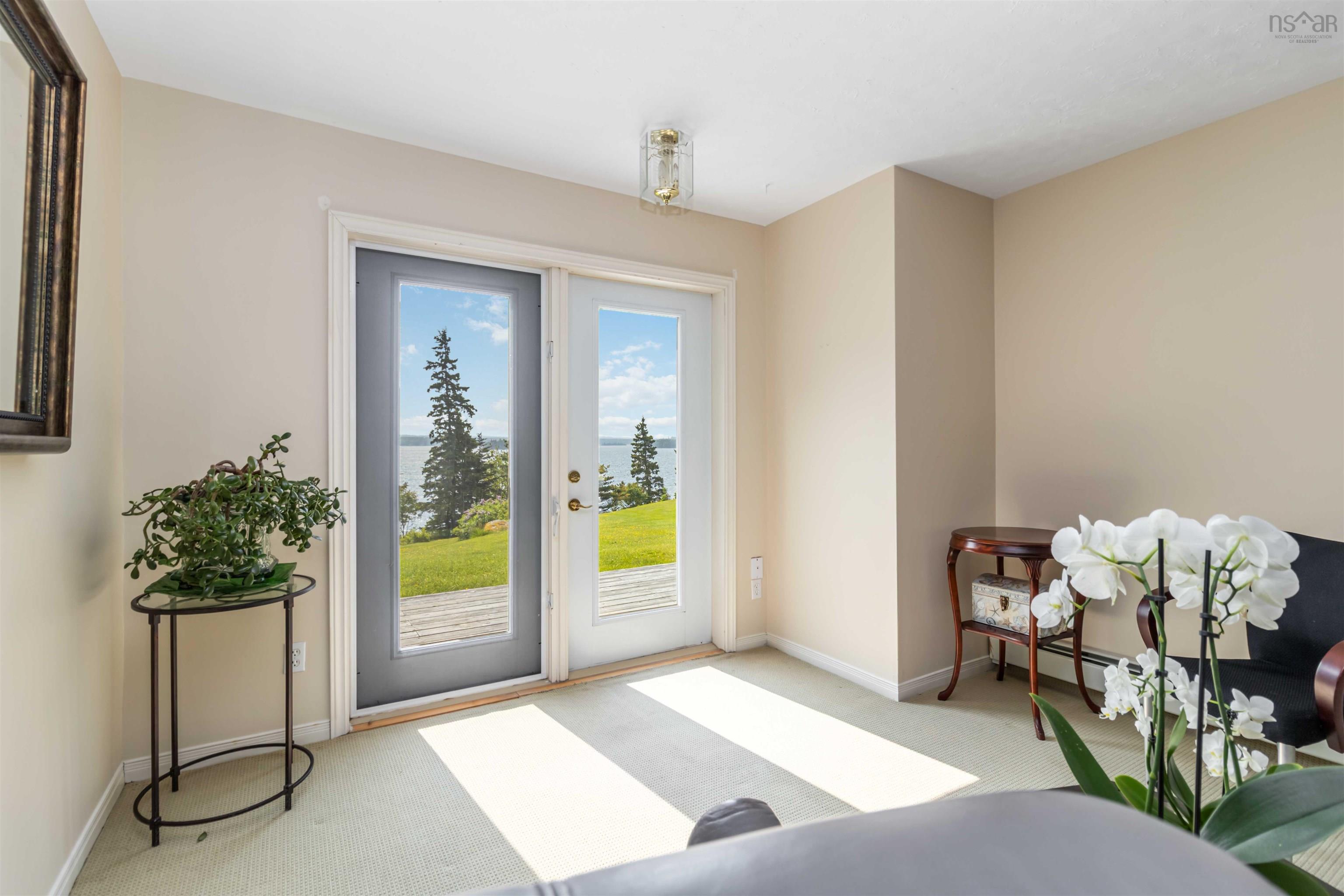 $824,900.00: 100 Meisners Point Road, Ingramport