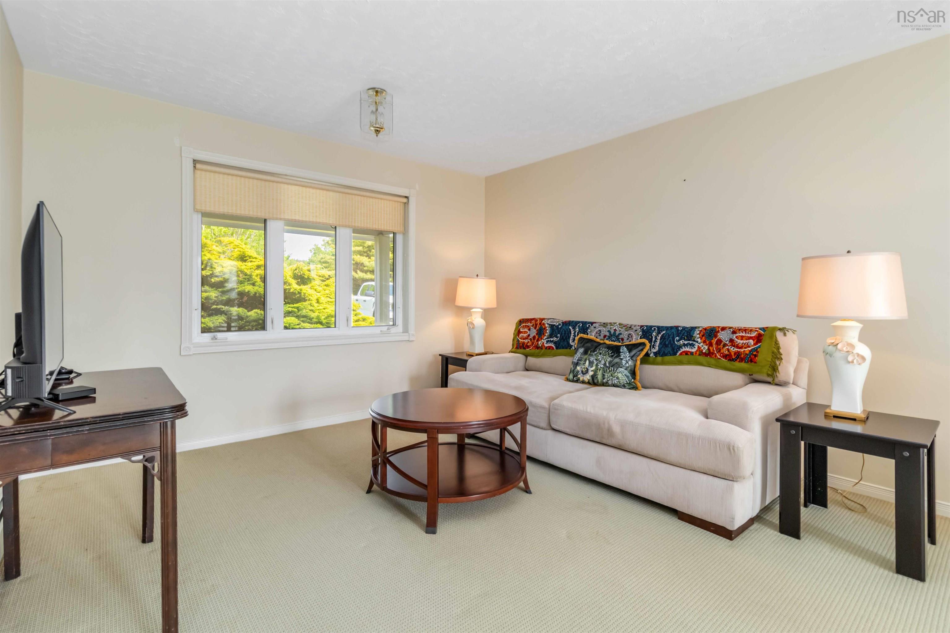 $824,900.00: 100 Meisners Point Road, Ingramport