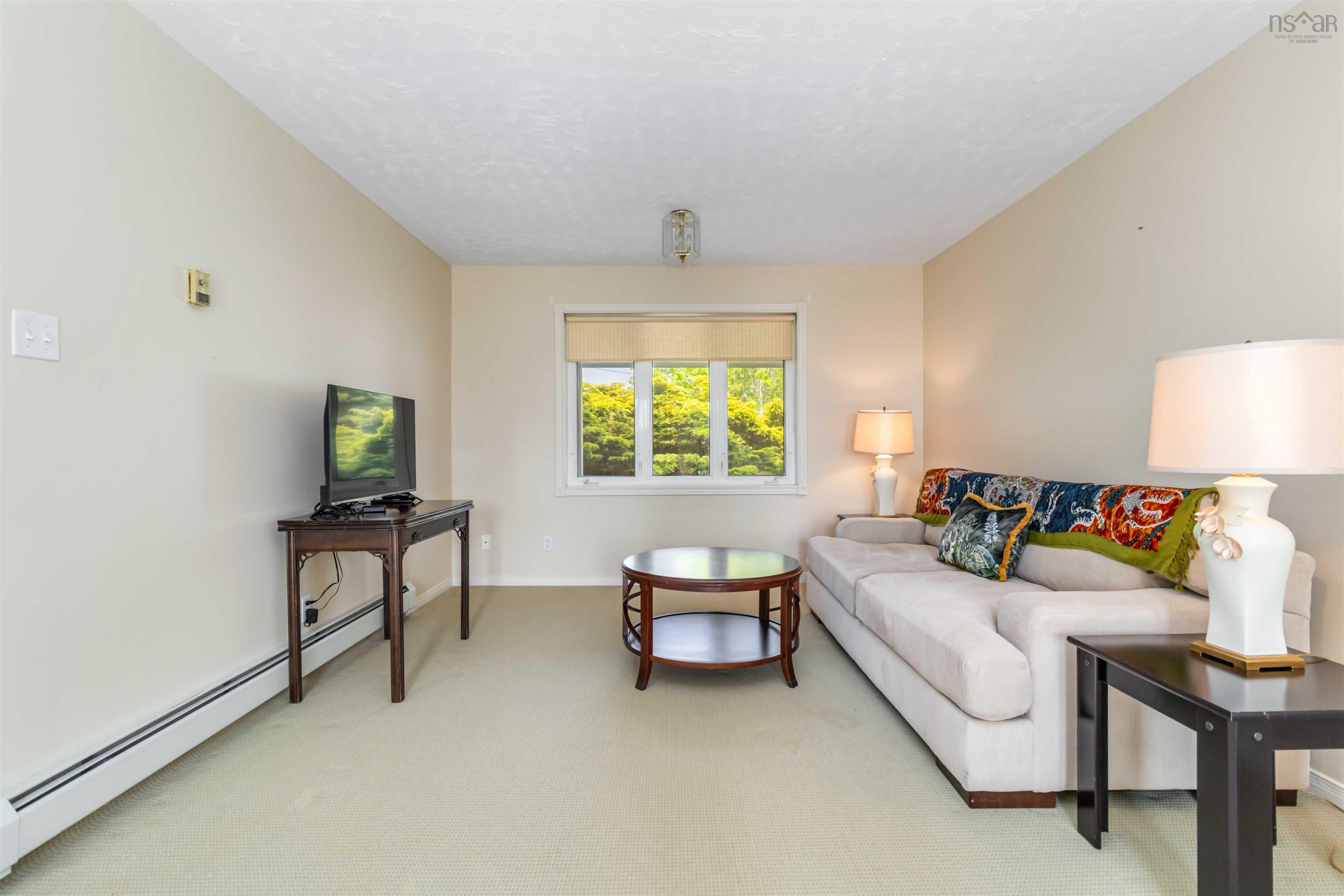 $824,900.00: 100 Meisners Point Road, Ingramport