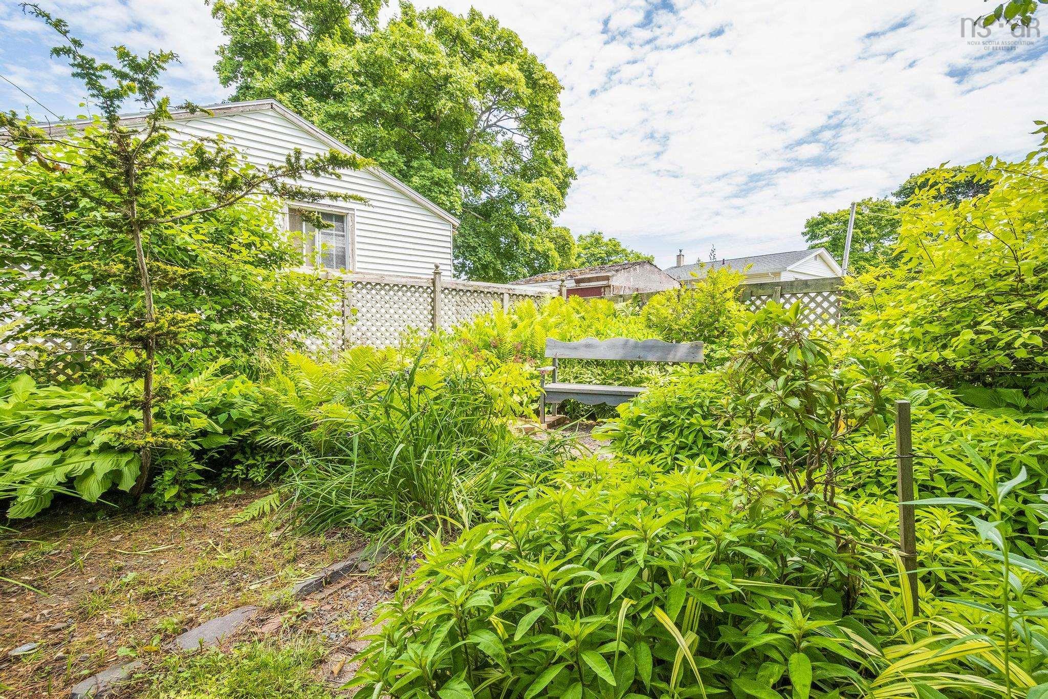 $364,900.00: 480 Main Street, Middleton