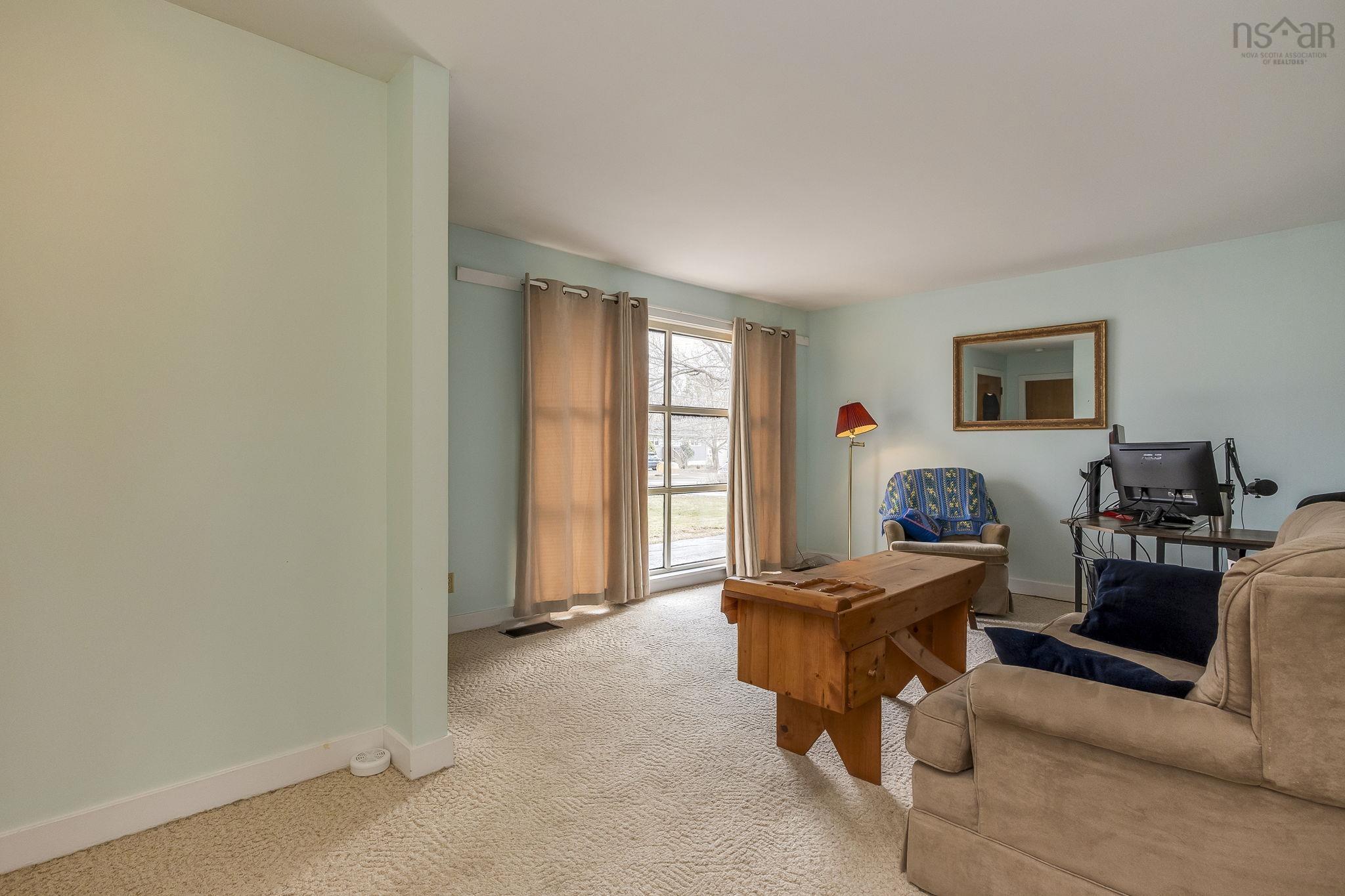 $295,000.00: 139 Main Street, Middleton