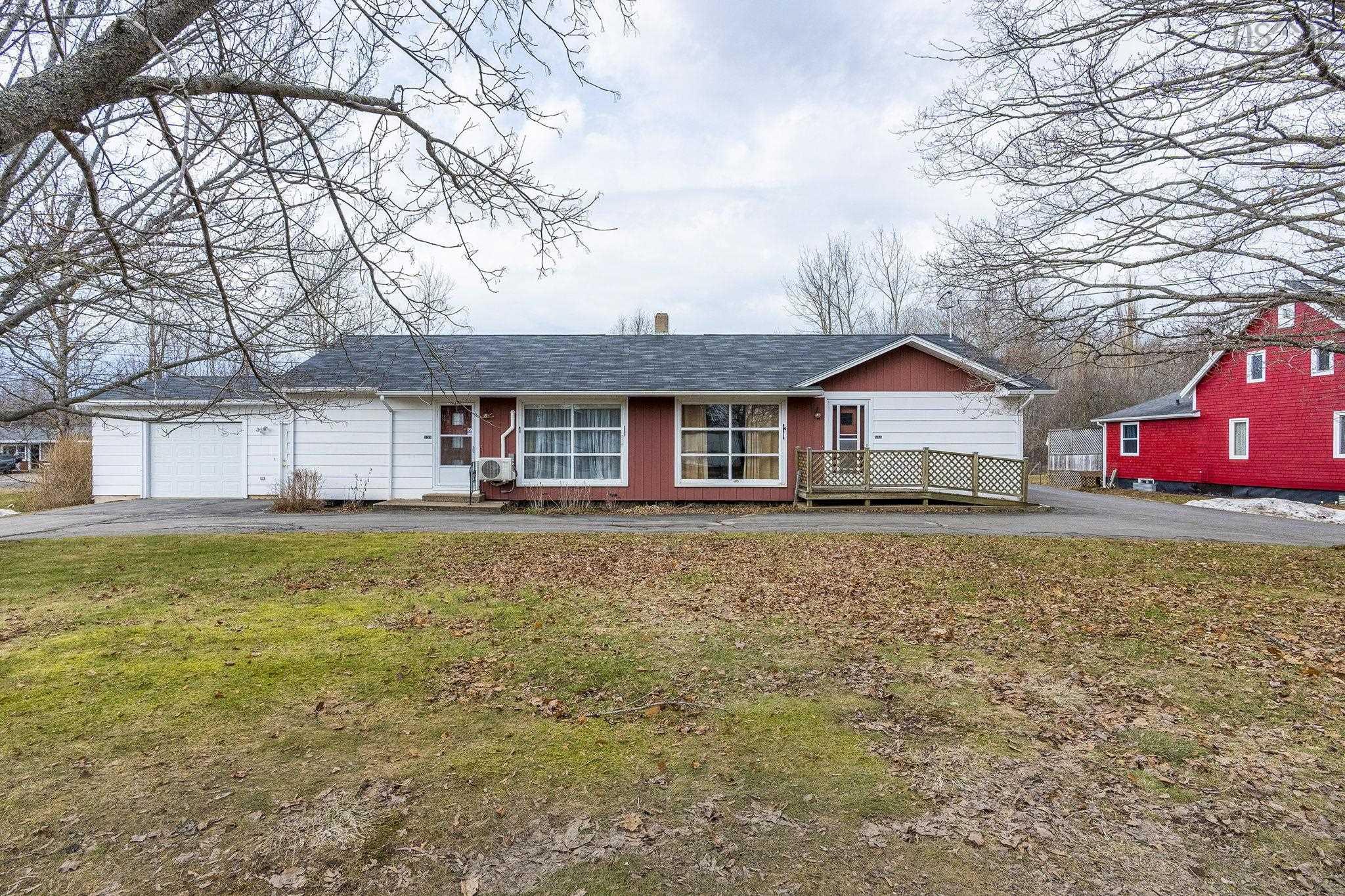 $295,000.00: 139 Main Street, Middleton