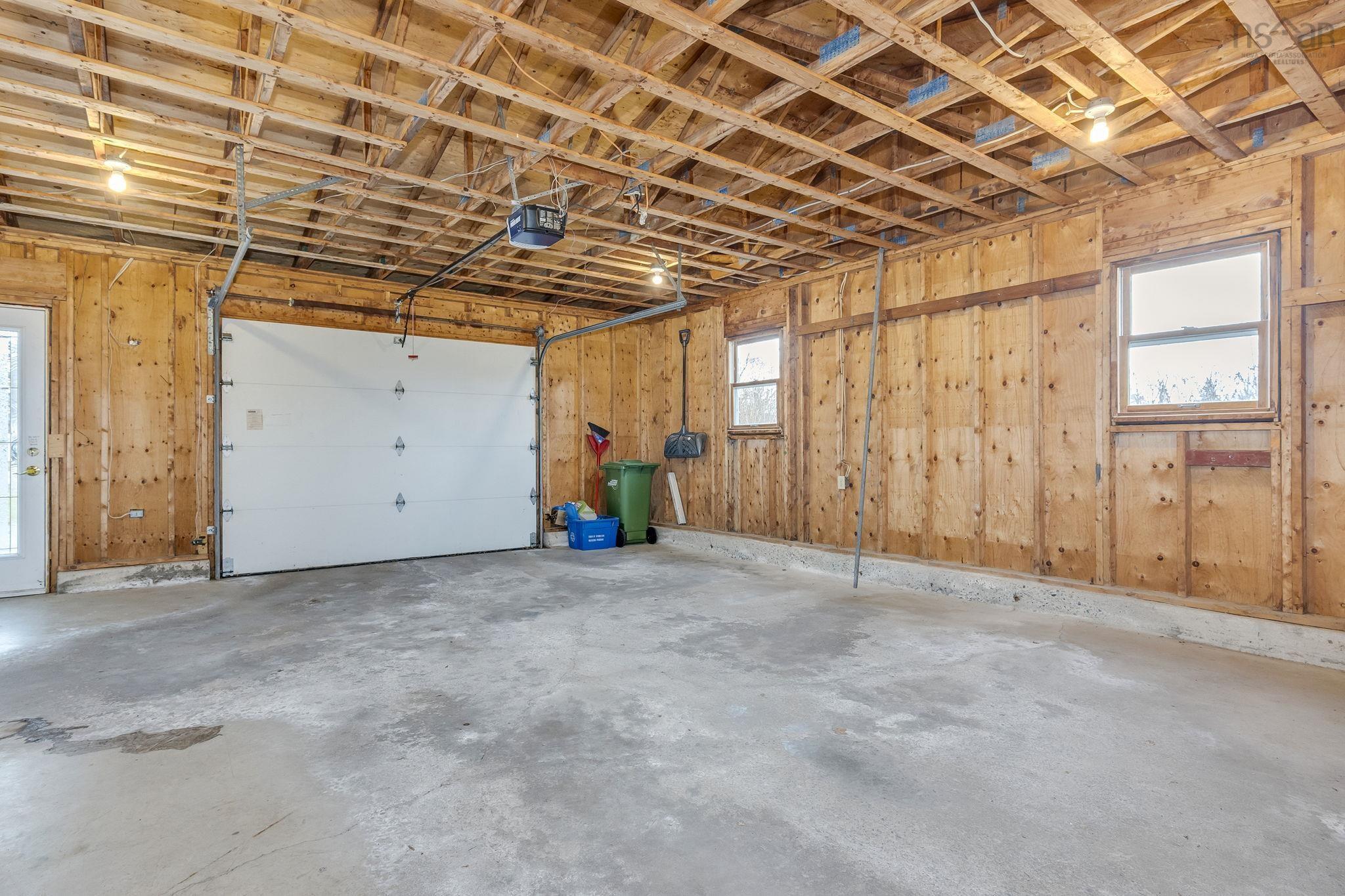 $295,000.00: 139 Main Street, Middleton