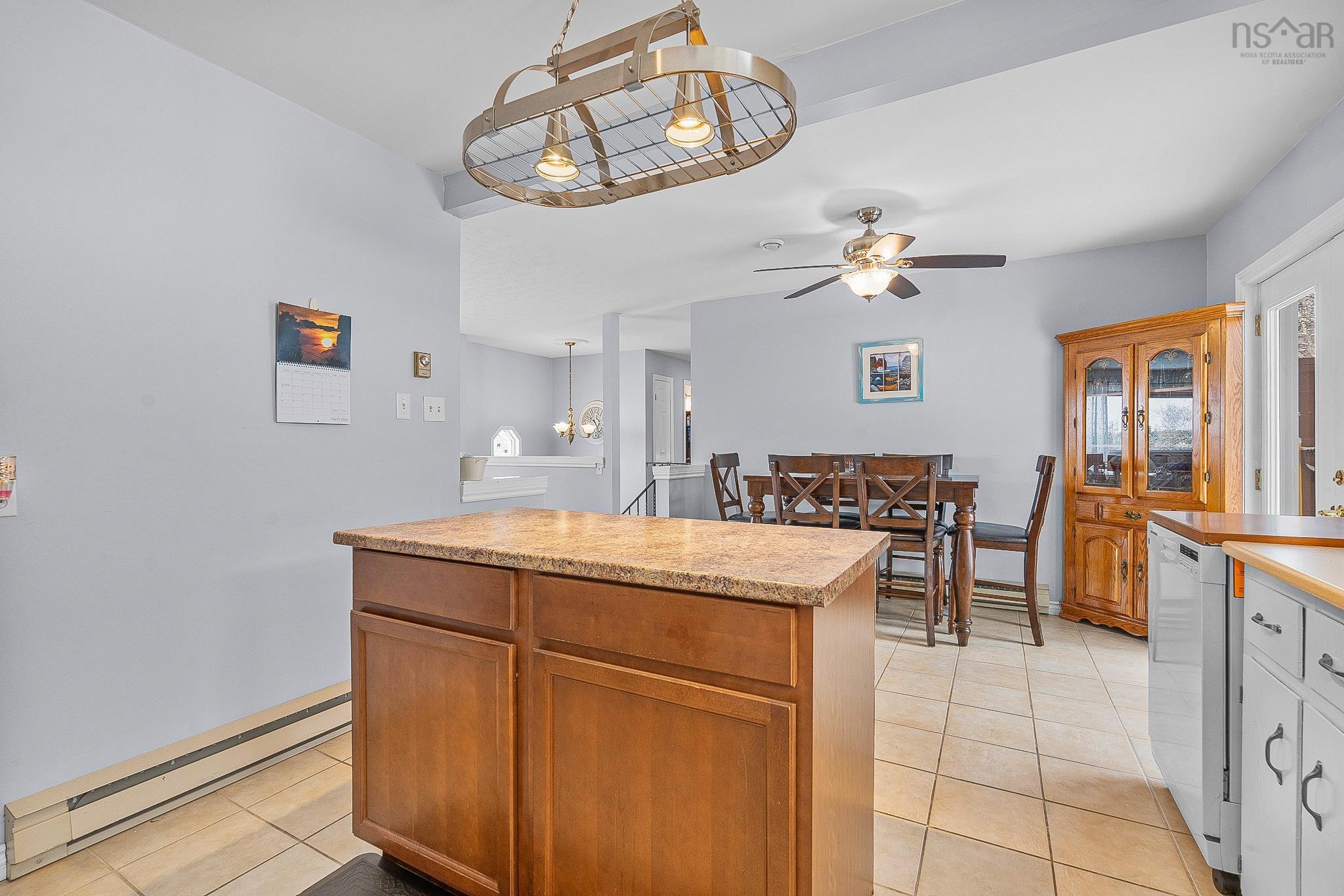 $524,900.00: 37 Hillcrest Avenue, Lower Sackville