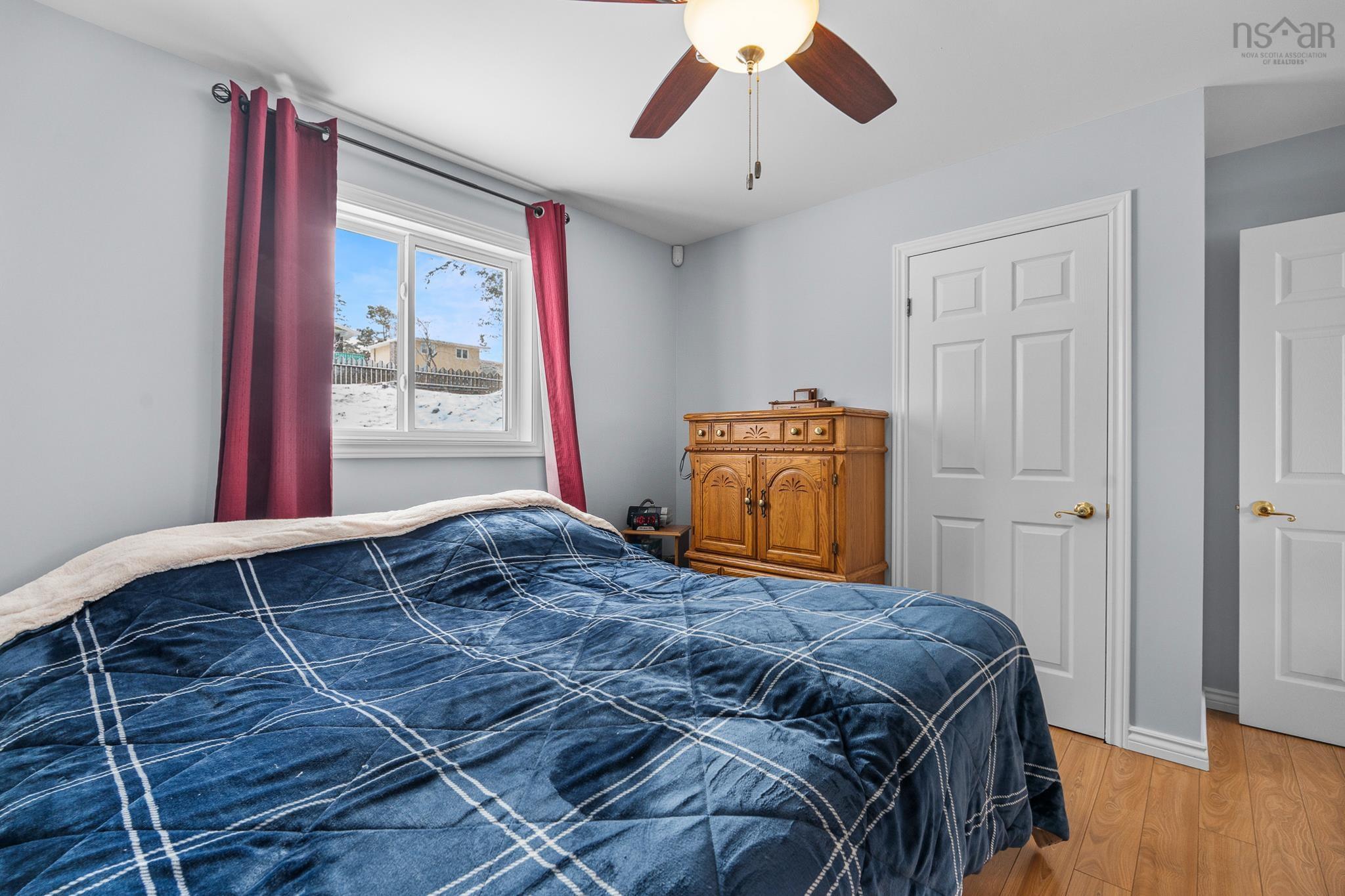 $524,900.00: 37 Hillcrest Avenue, Lower Sackville