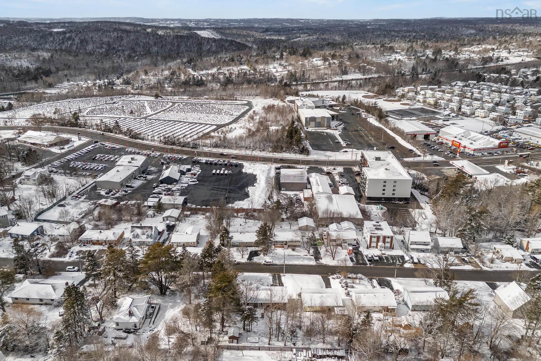 $524,900.00: 37 Hillcrest Avenue, Lower Sackville